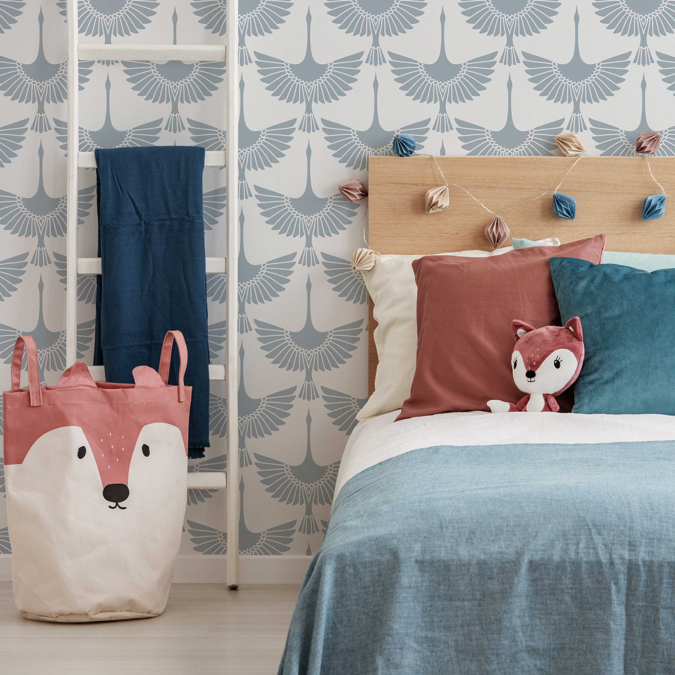 Bird Wallpaper With A Stylized Swan Motif In Light Blue - D260