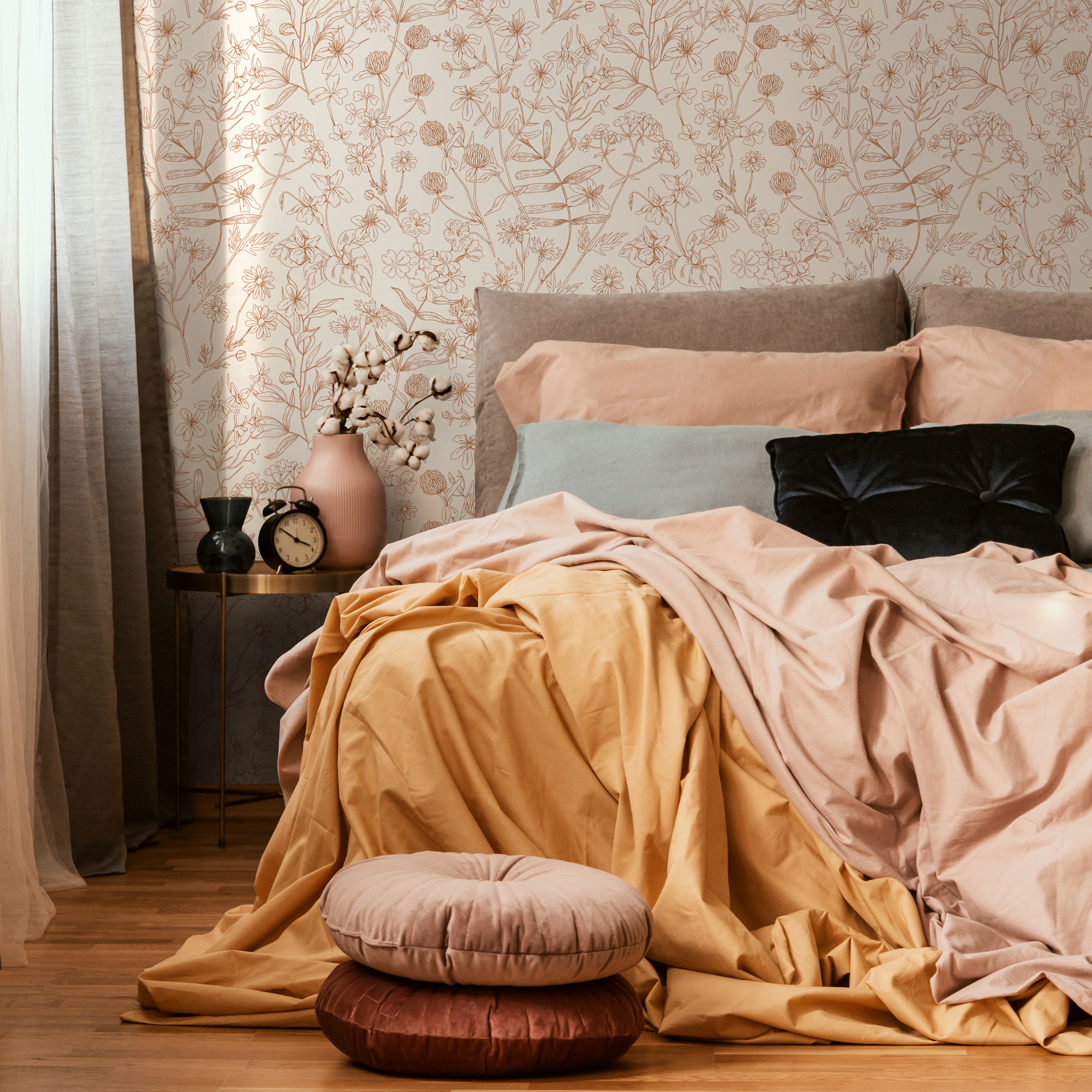 Wildflower Wallpaper With A Delicate Line Art Motif In Brown And Beige - D305