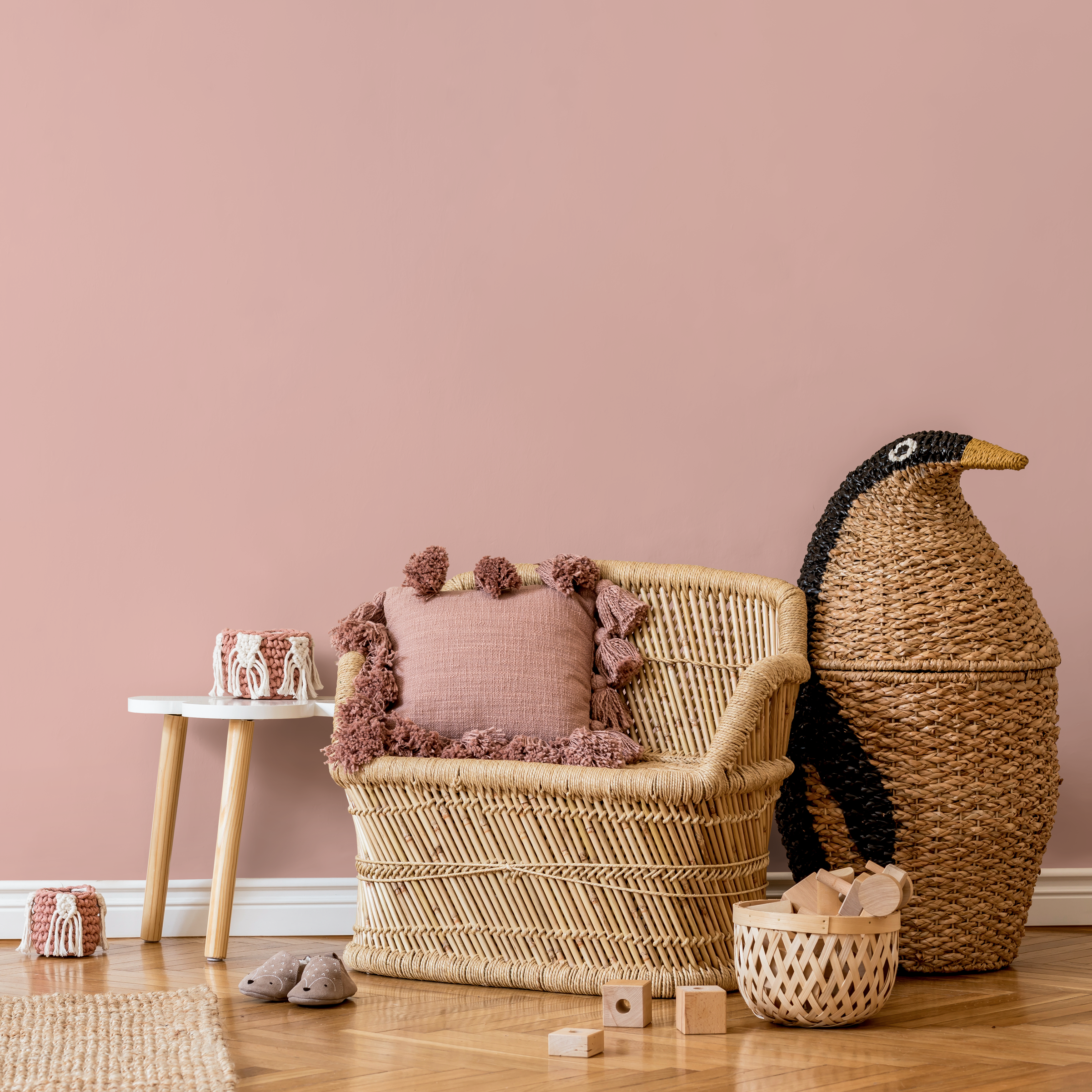 Minimalist Wallpaper With A Solid Color In Old Rose Pink - D435