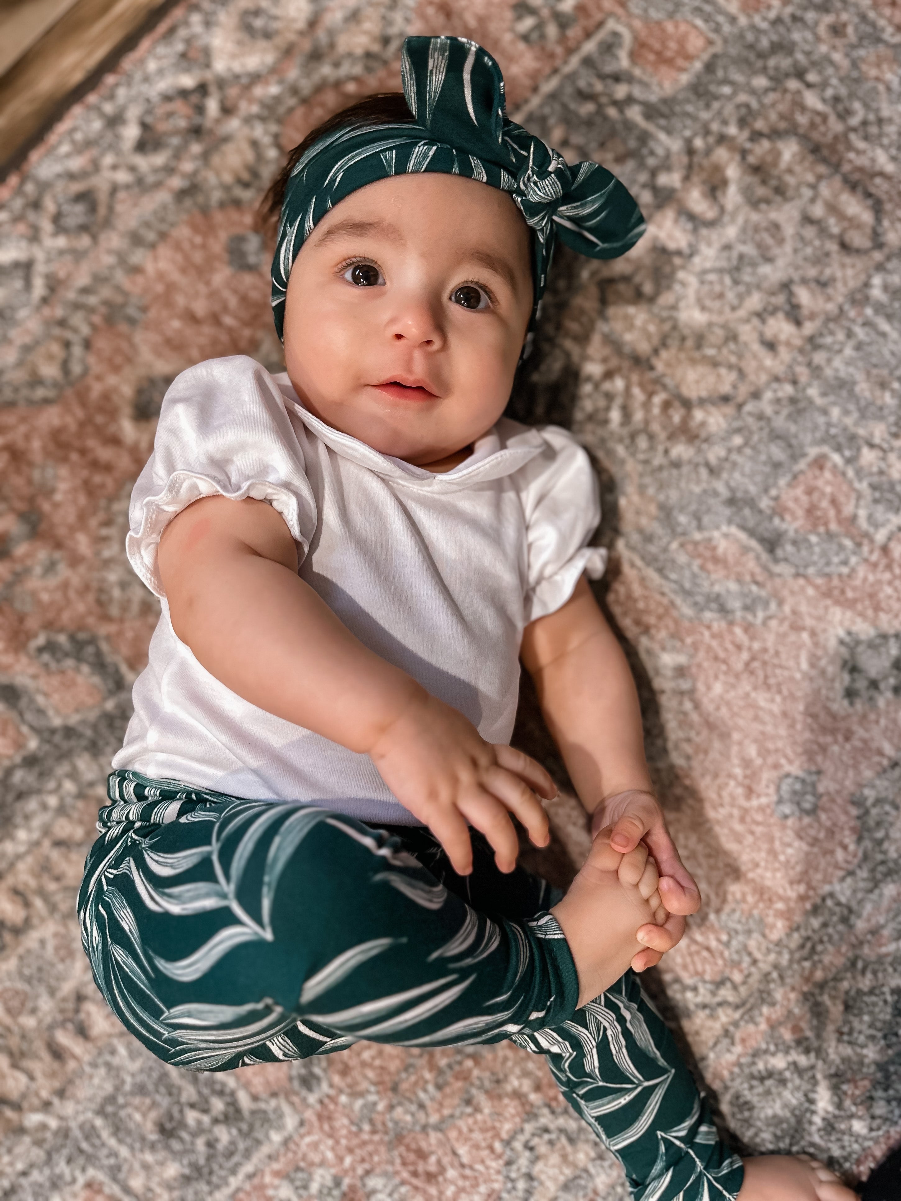 Ocean Teal Pampas Leaves Leggings
