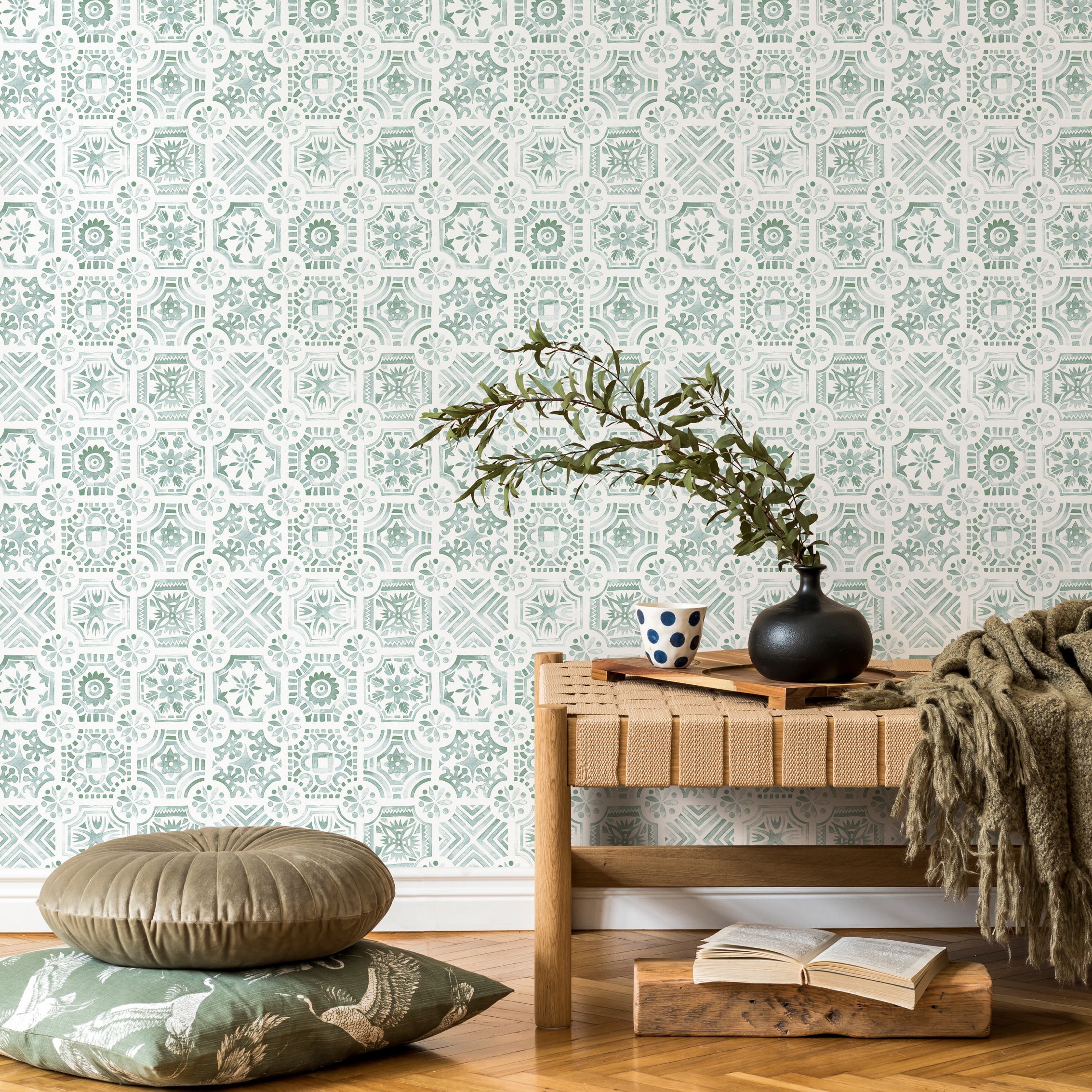 Tile Wallpaper With A Watercolor Mediterranean Motif In Green And Gray - D534
