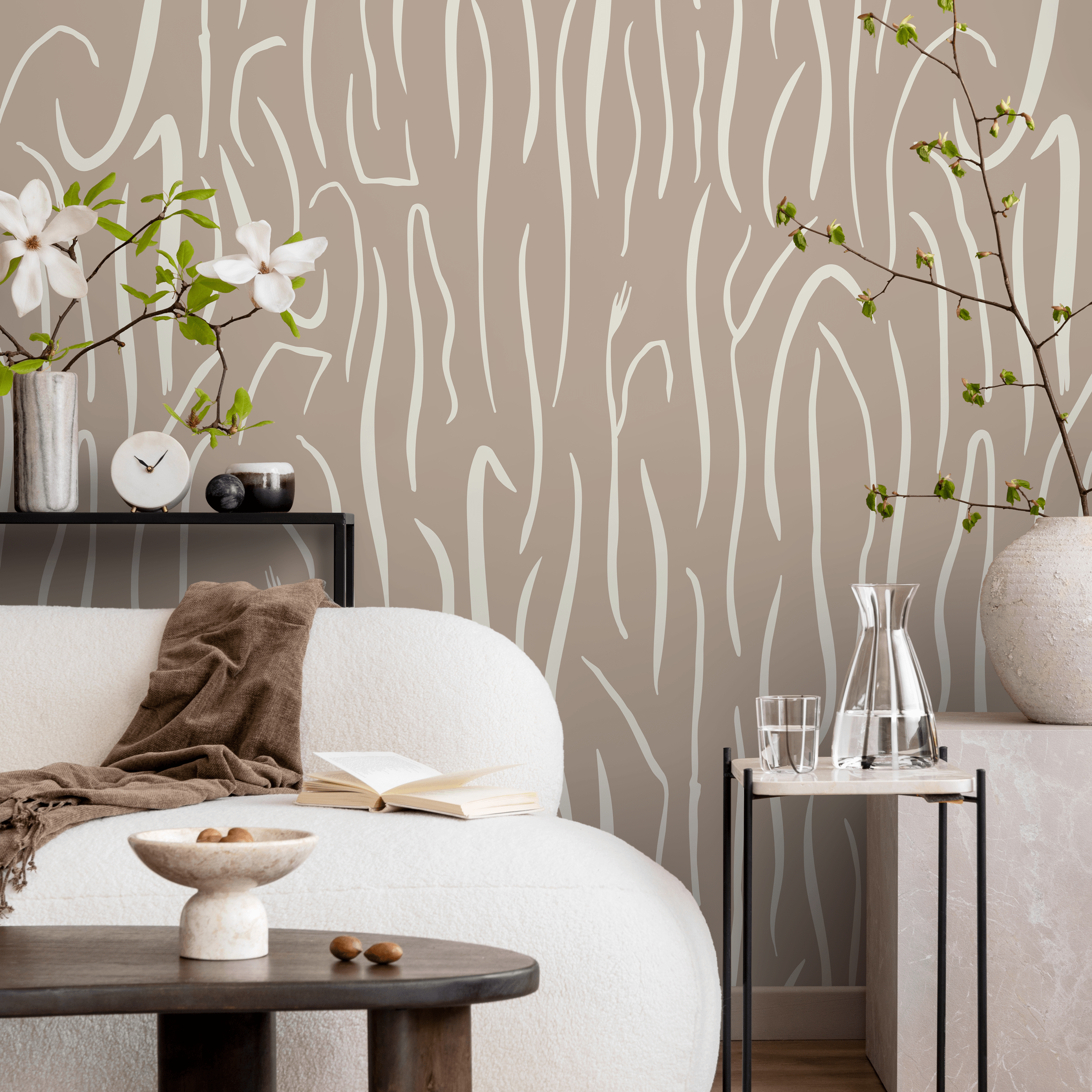 Abstract Wallpaper With Flowing Wavy Lines In Beige And Cream - D617