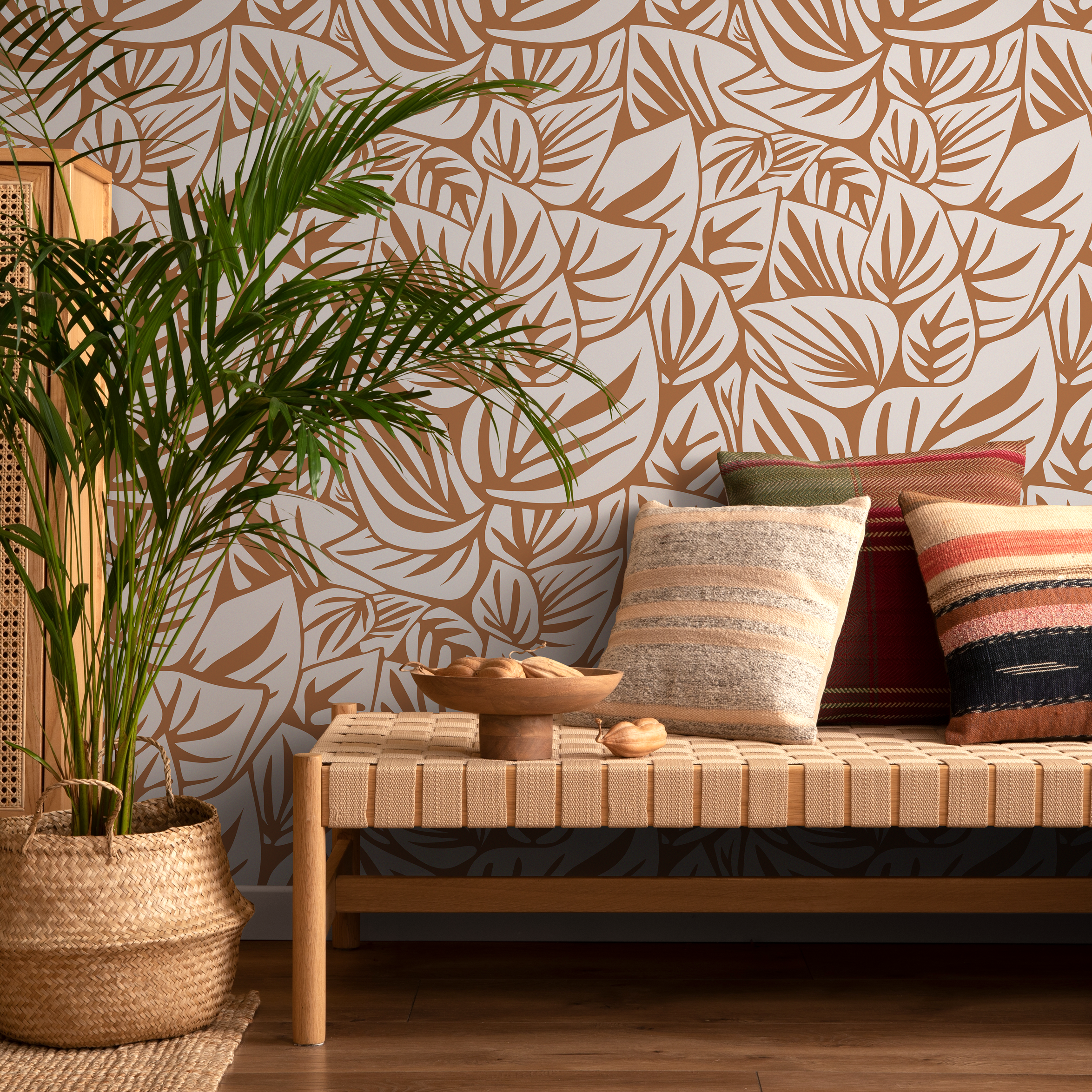 Botanical Wallpaper Featuring Stylized Leaves In Orange And Beige - D648