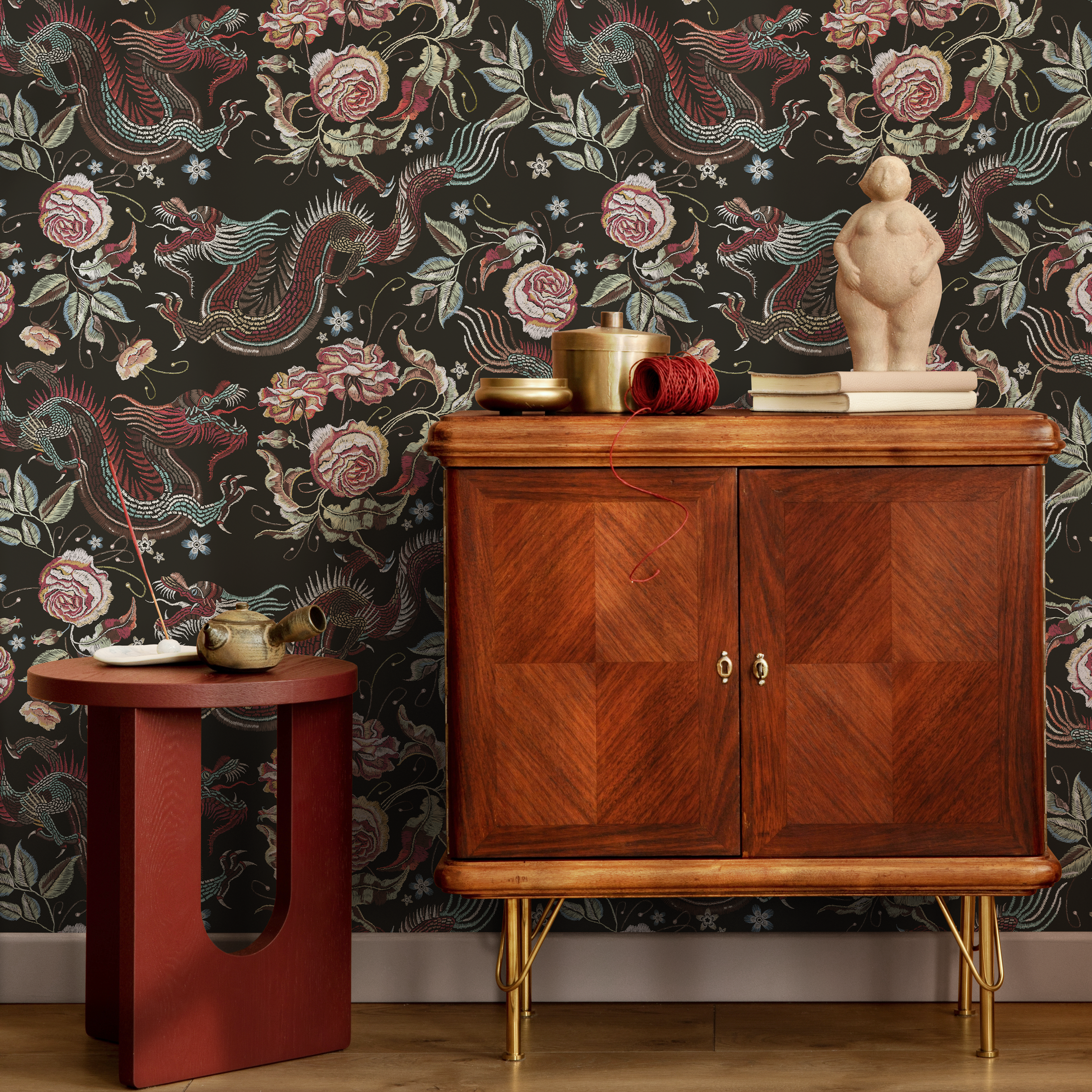 Chinoiserie Wallpaper With Dragons And Roses In Red, Pink, And Blue - D880