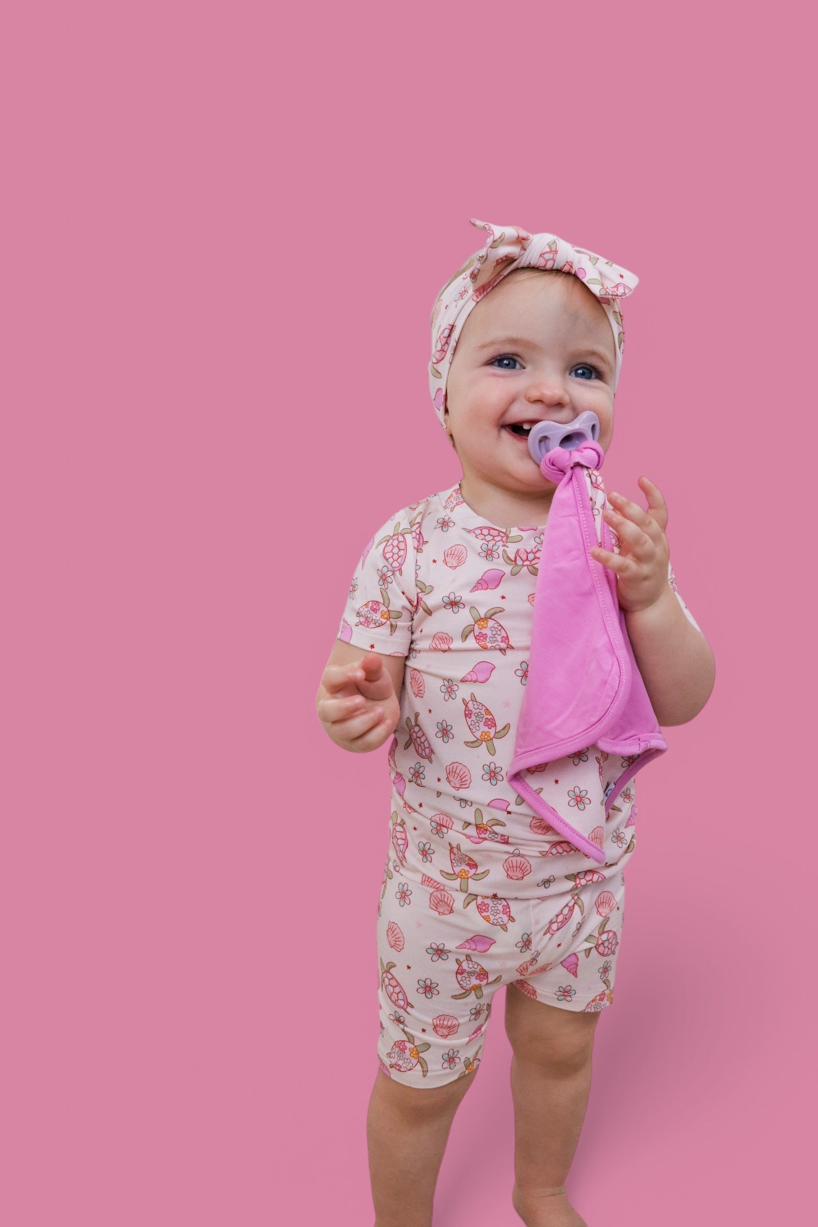 Exclusive Love Your Shell Dream Short Set