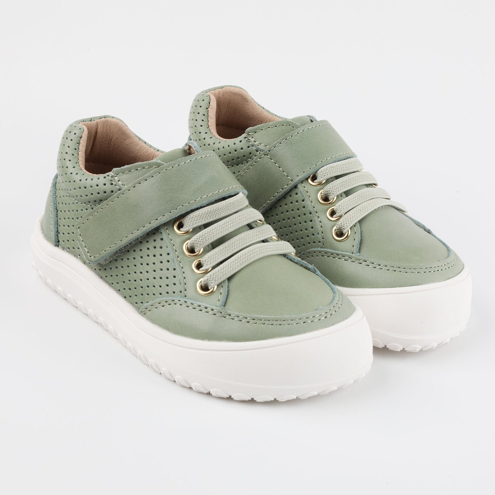 Play Perfect Avocado Low Top {premium Leather}