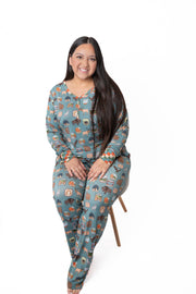 Women’s My First National Adventure Parks Long Sleeve Pajama Set | Wildlife Sleepwear |