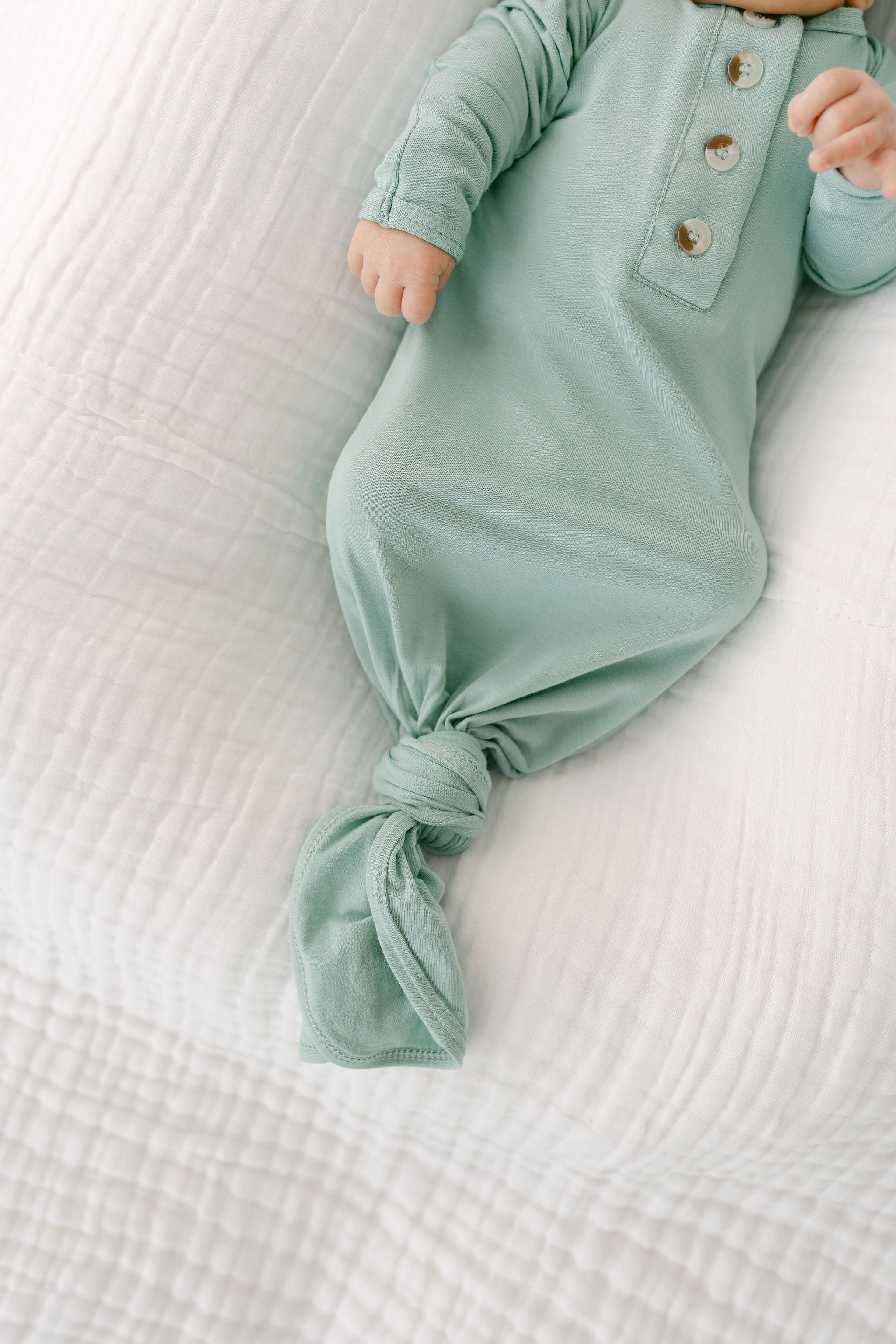 Knotted Baby Gown & Hat Set - Mint (newborn-3 Months)