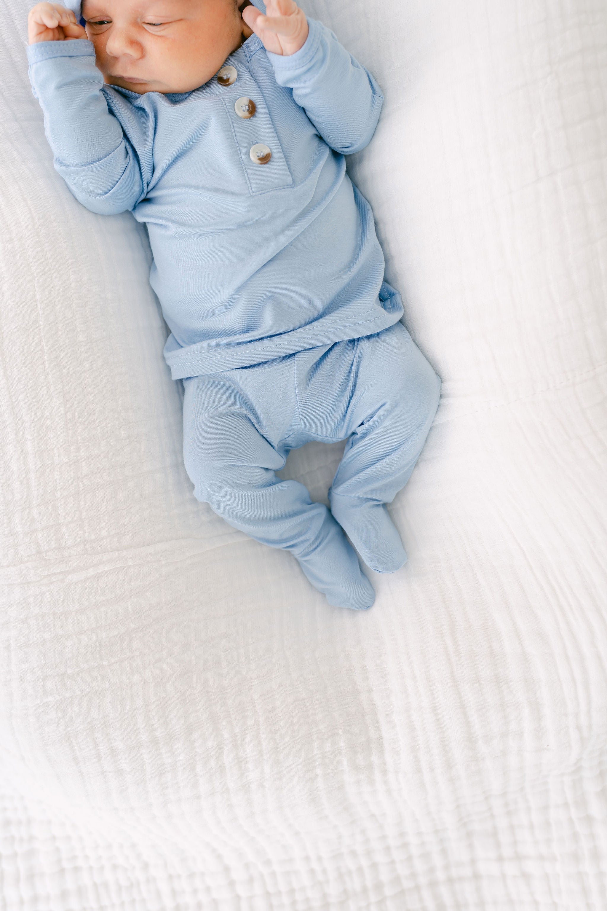 Top And Bottom Outfit And Hat Set - (newborn-3 Months) Baby Blue