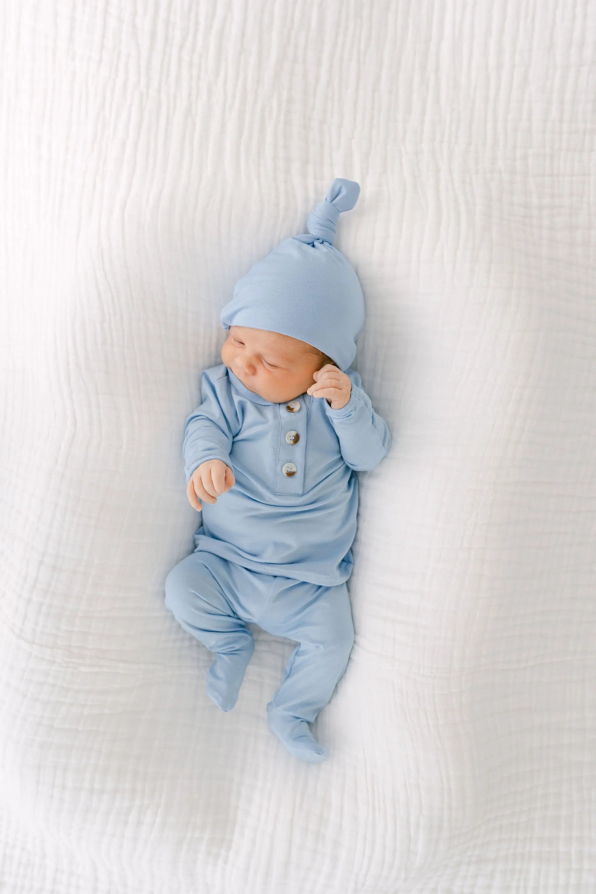 Top And Bottom Outfit And Hat Set - (newborn-3 Months) Baby Blue