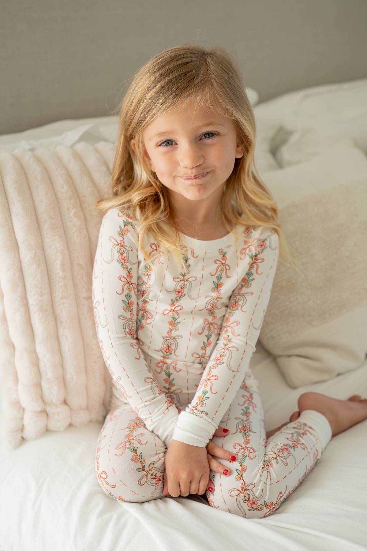 Spring Floral Garland | Two Piece Pajama Set