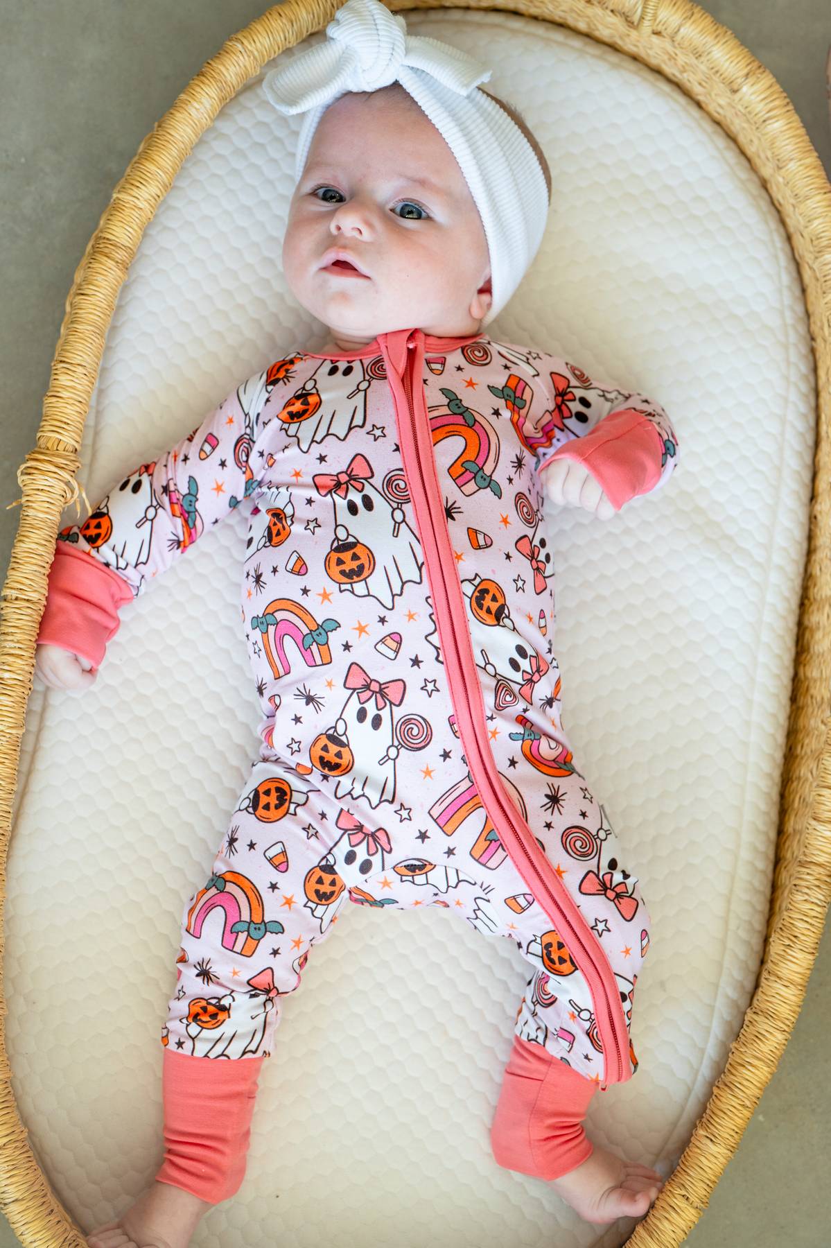 Spooky Sweet Ghosts Zippy