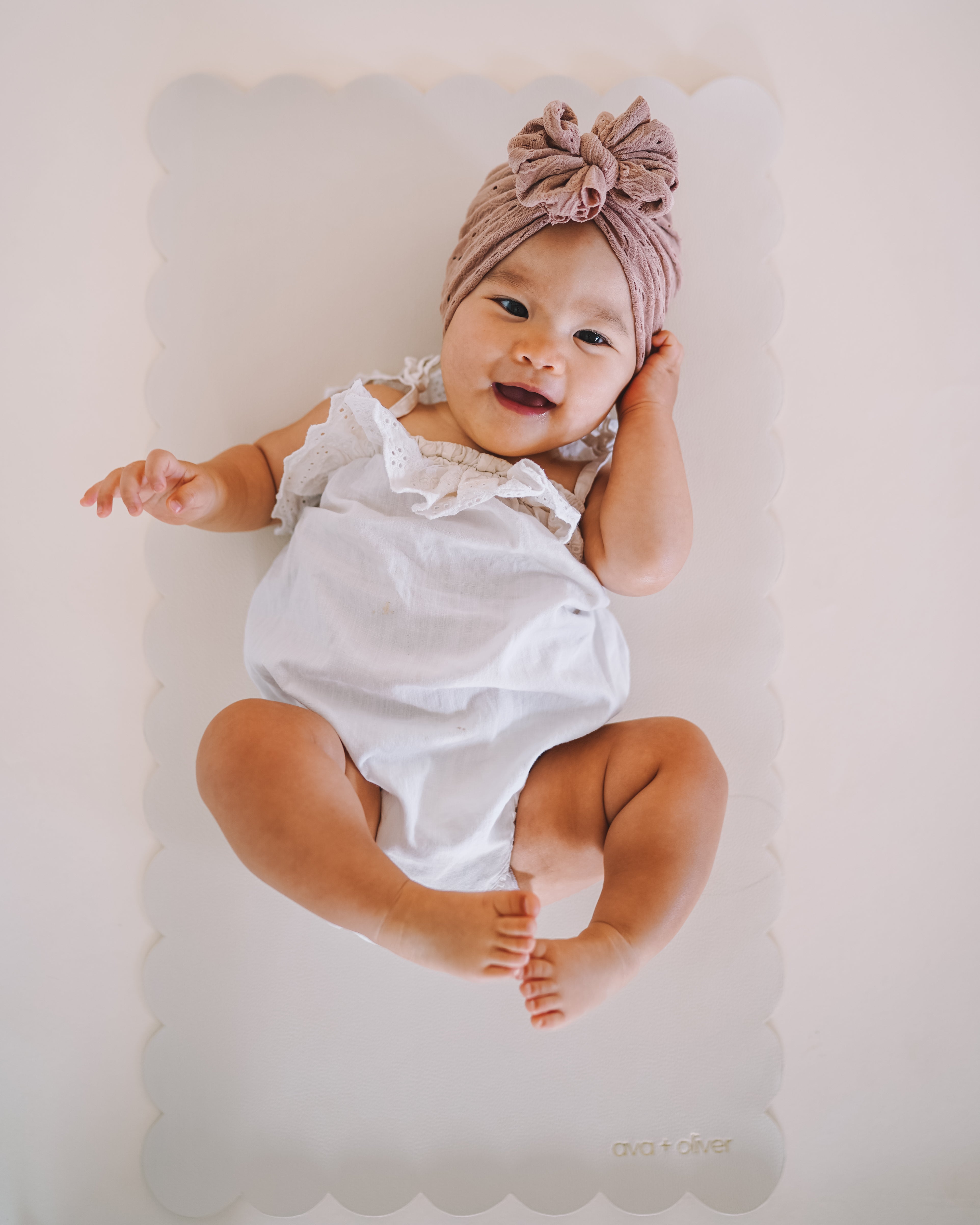 Vegan Leather Changing Mat | Cream Scallop