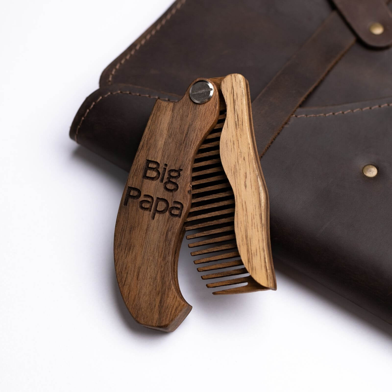 Wooden Beard Comb - Viking 🔥