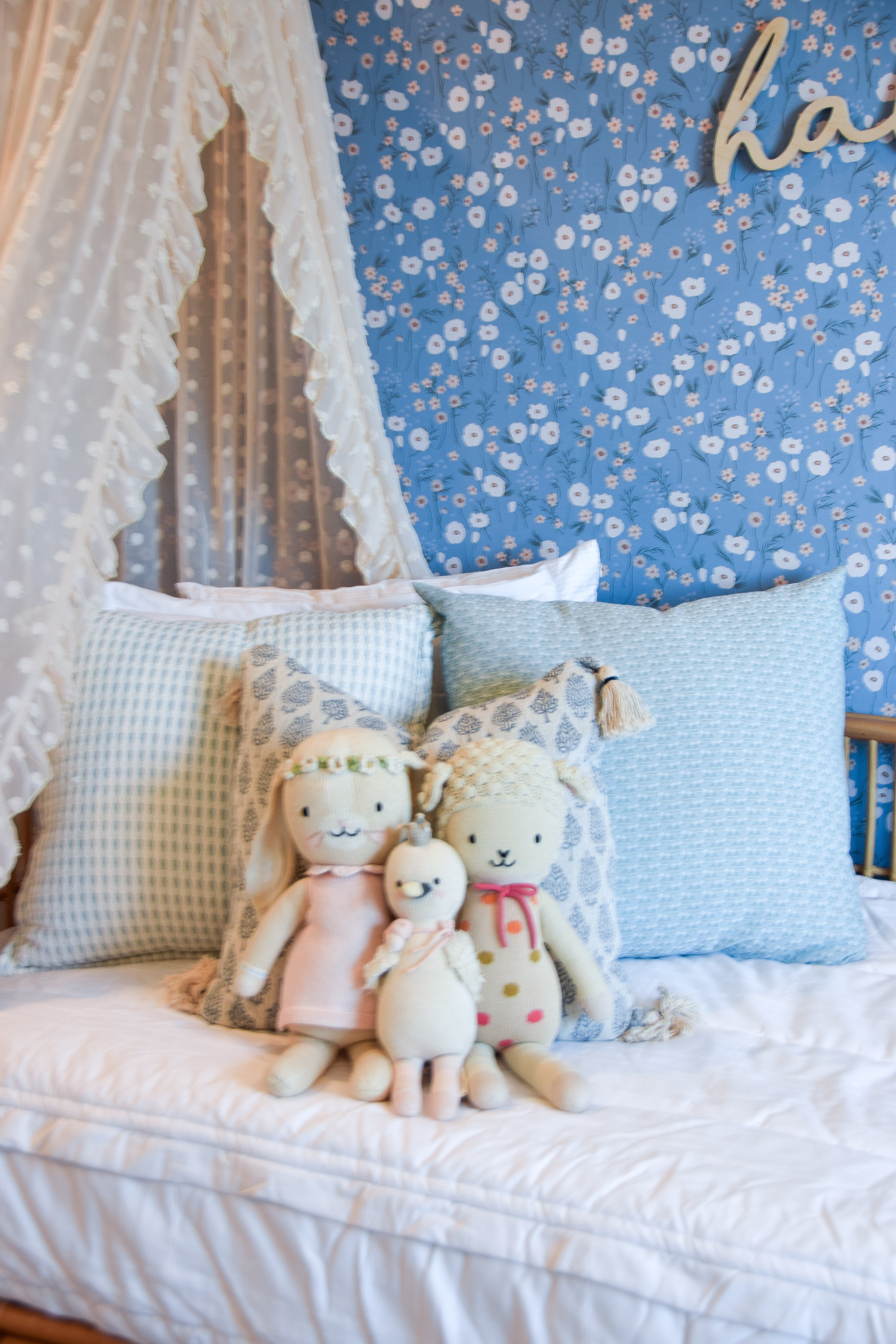 Elena Wallpaper By Emily Cooper Art