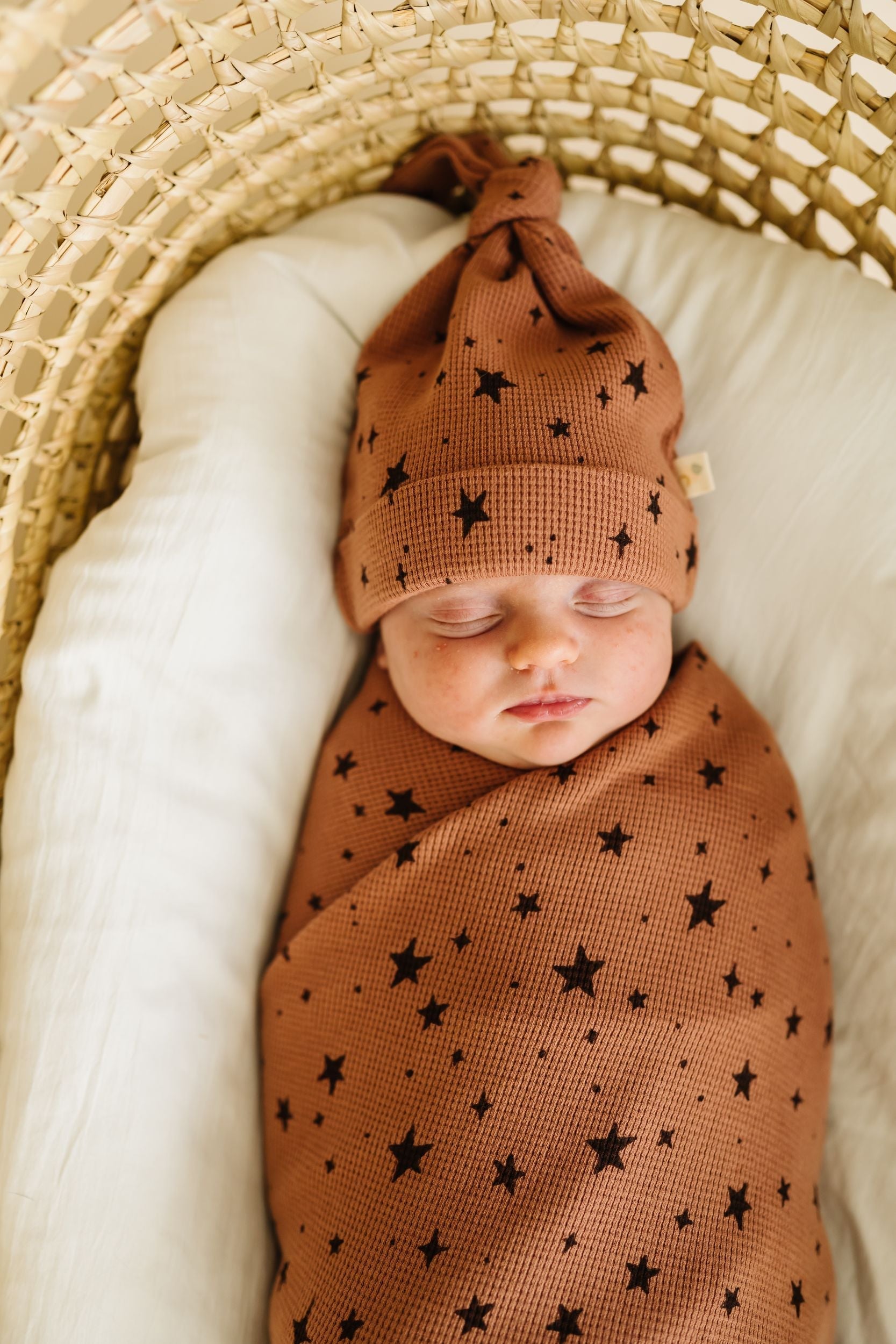 Organic Swaddle Blanket & Hat - Starstruck