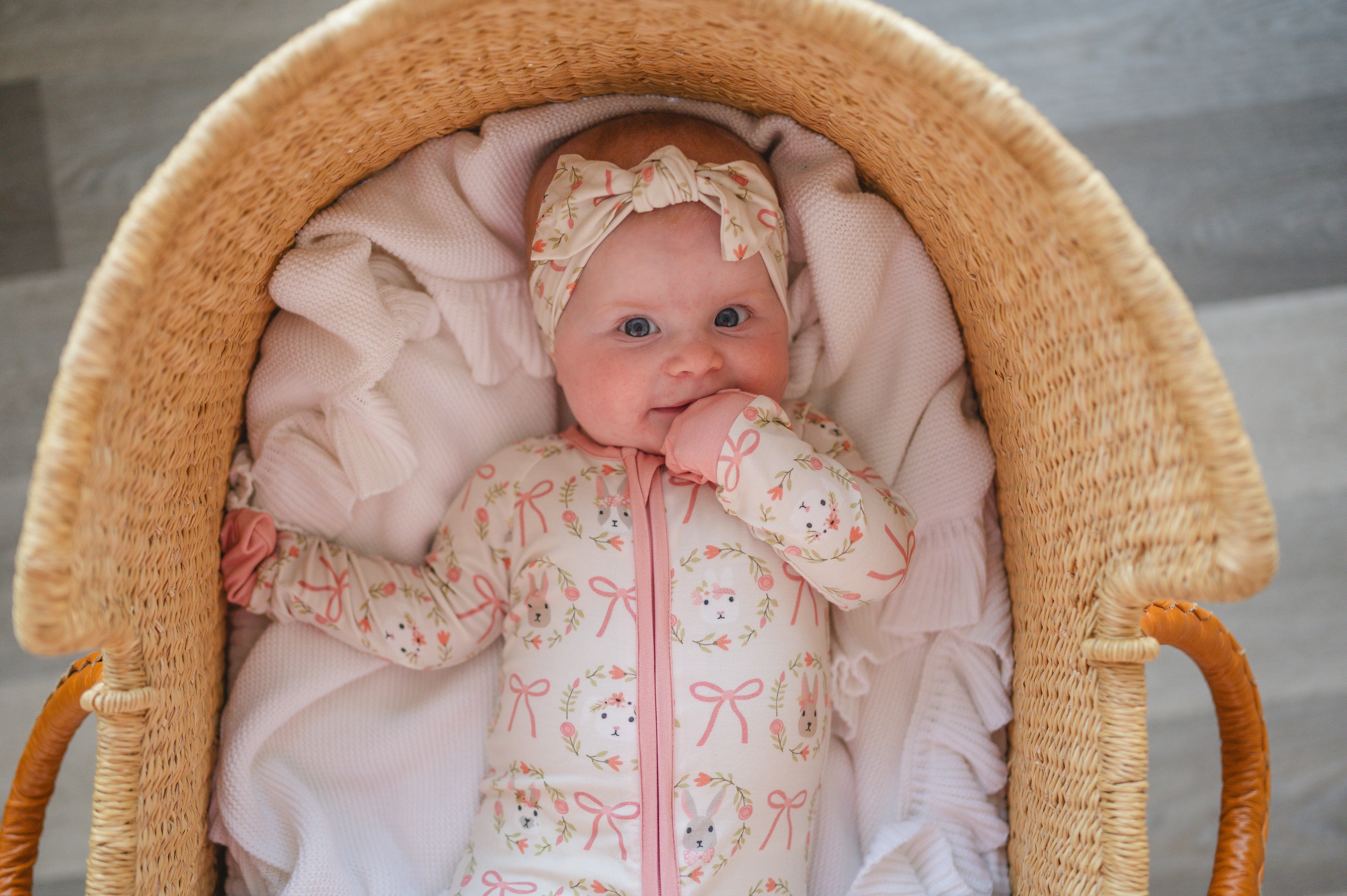 Bows & Bunnies (convertible Zip Footies)