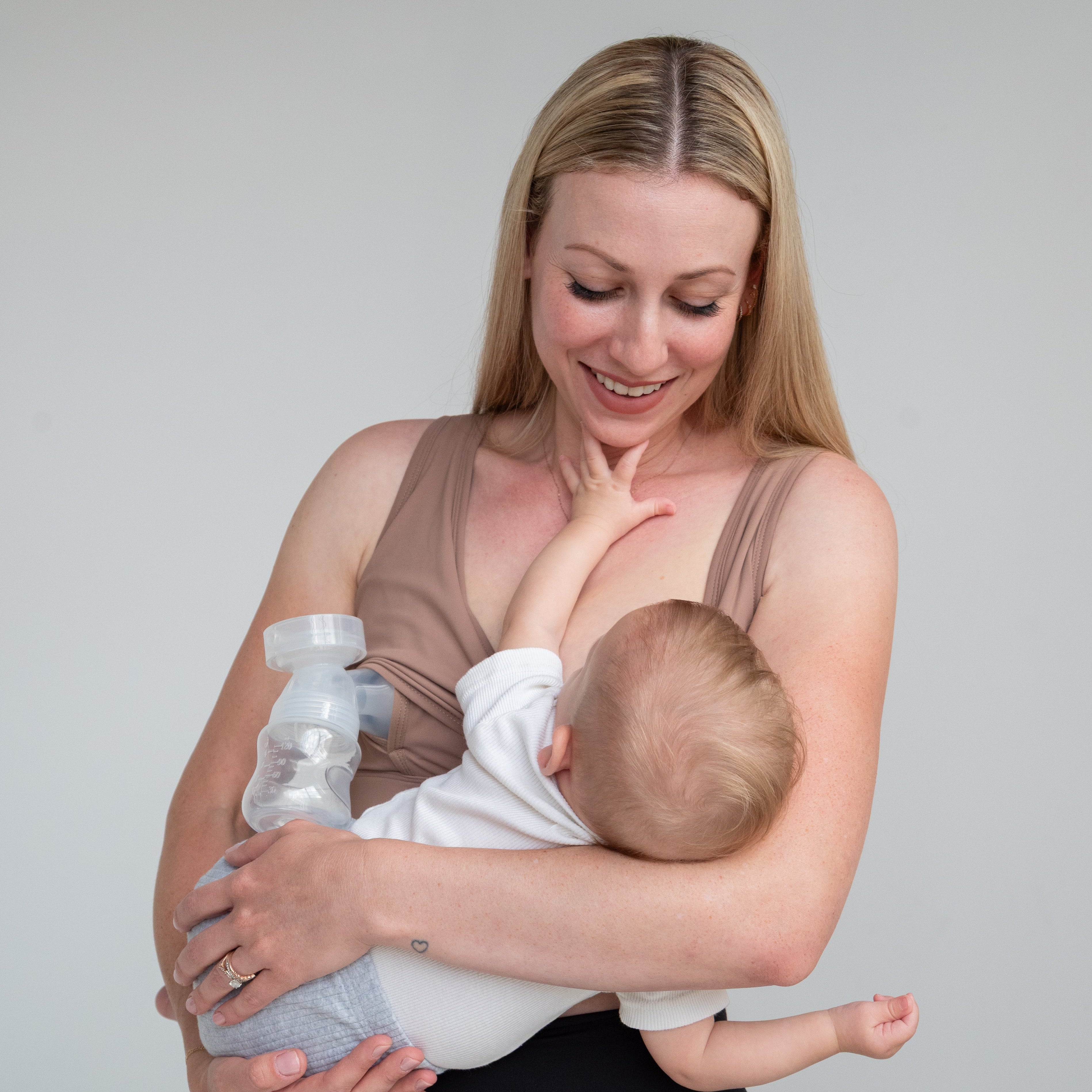 Everyday Luxe 3.0 Nursing & Hands-free Pumping Bra