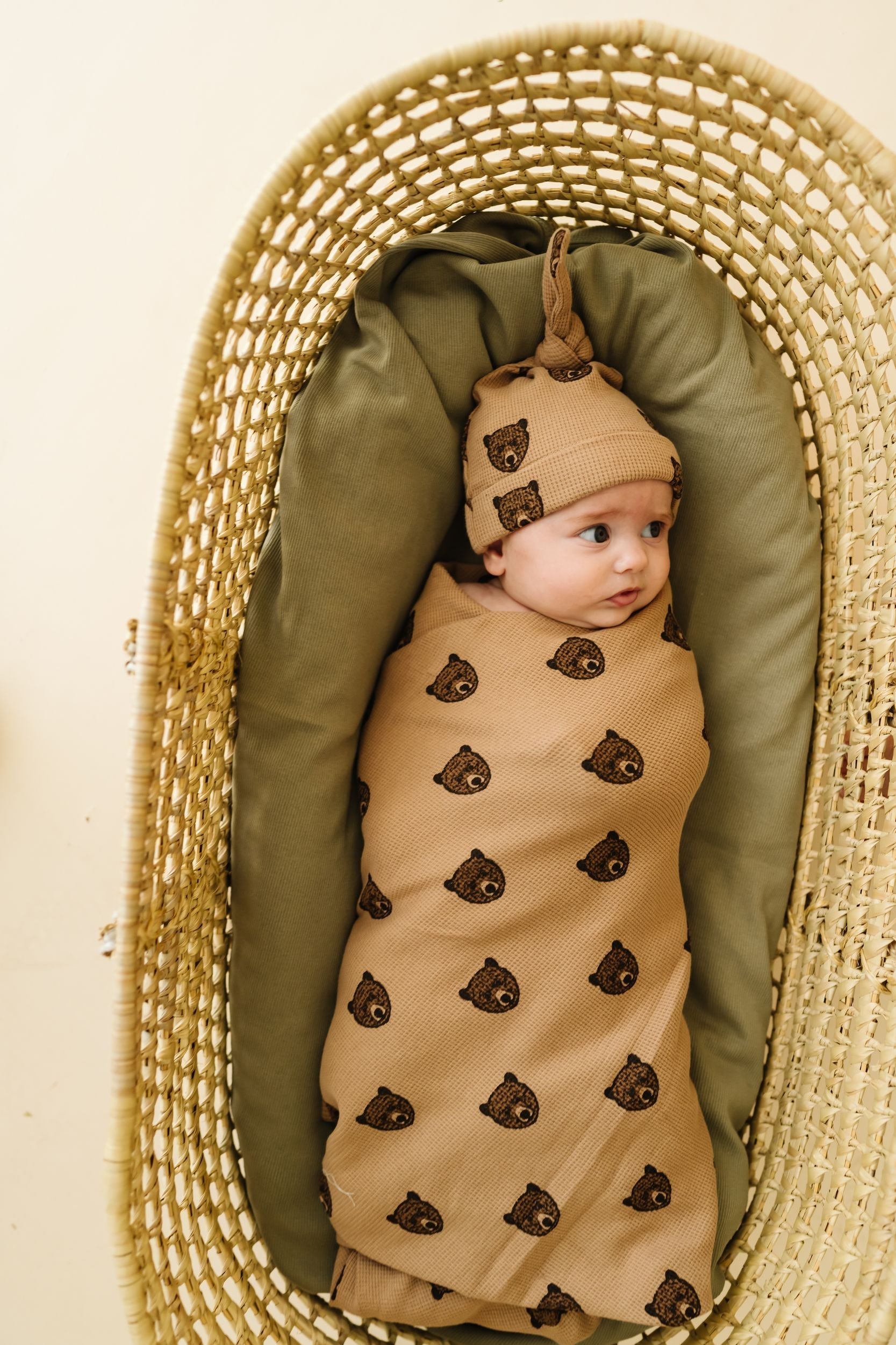 Organic Swaddle Blanket & Hat - Wild Bear