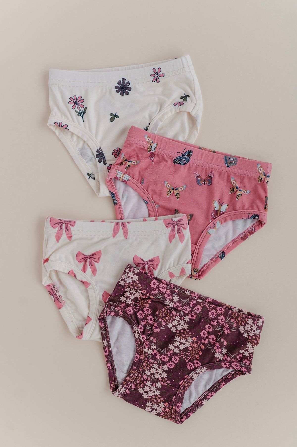 Girls Underwear In Rose Elegance Bows