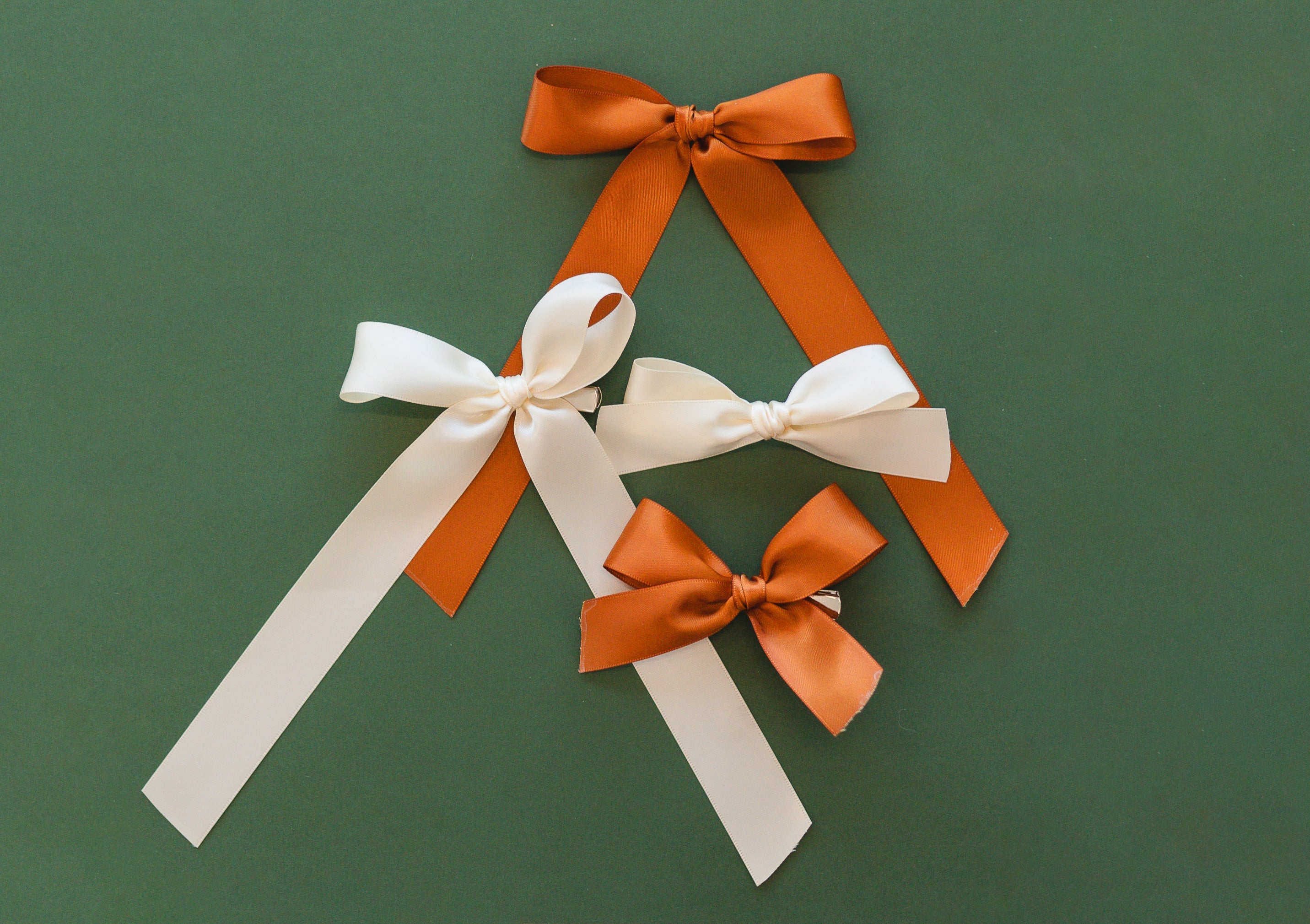 Eggnog | Statement Ribbon Bow