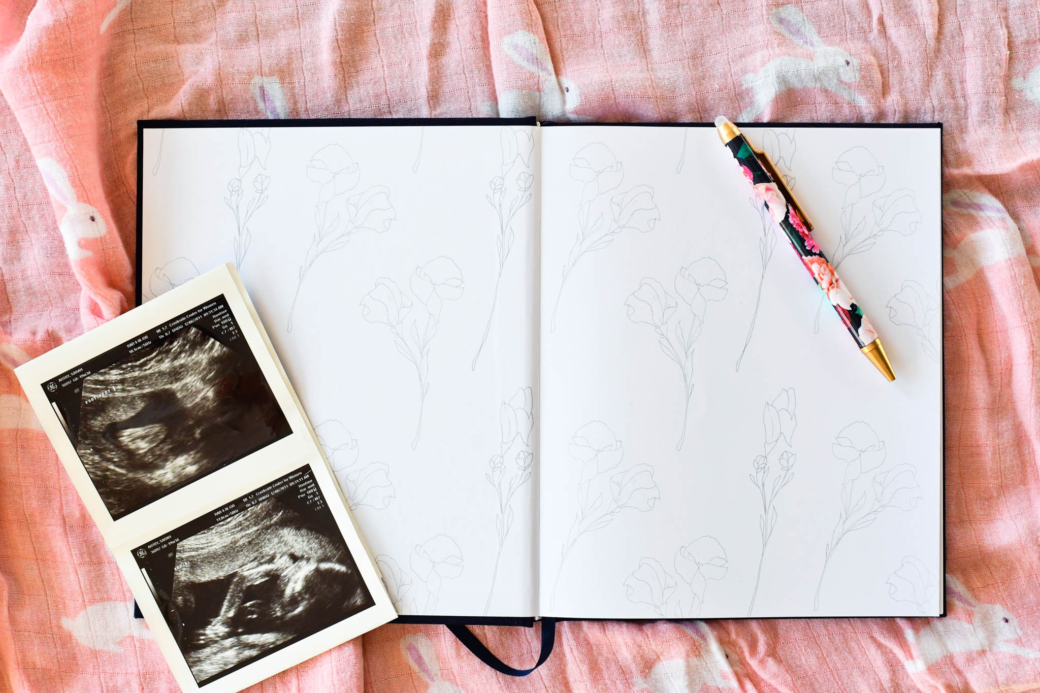 Dear Baby: Pregnancy Prayer Journal