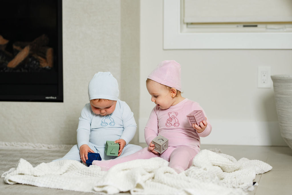Velour Bear Footie-pink