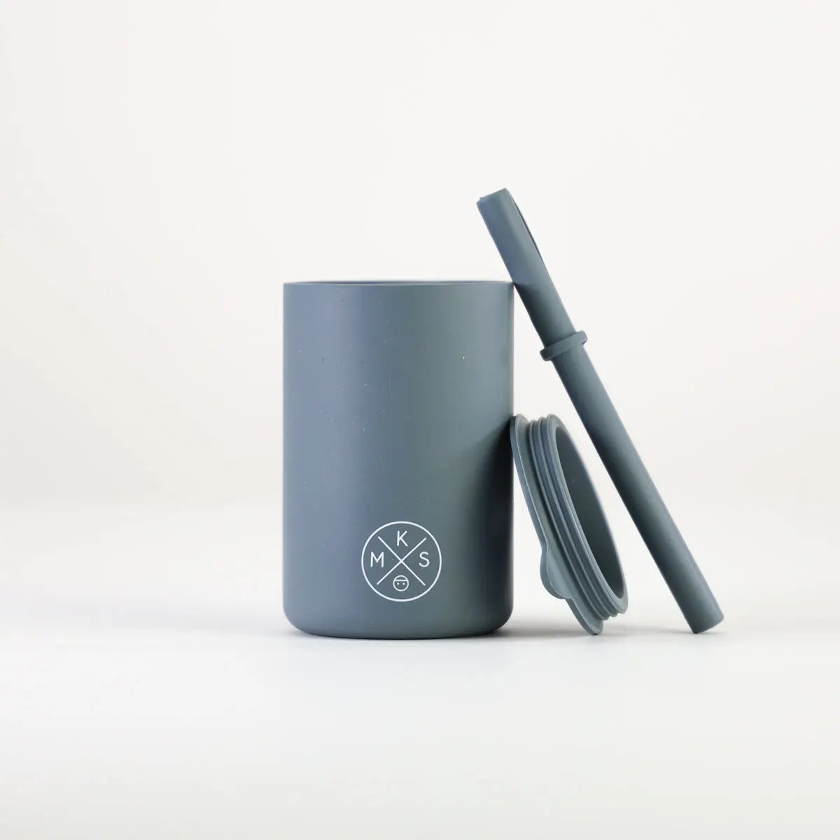Drinking Cup With Straw - Charcoal