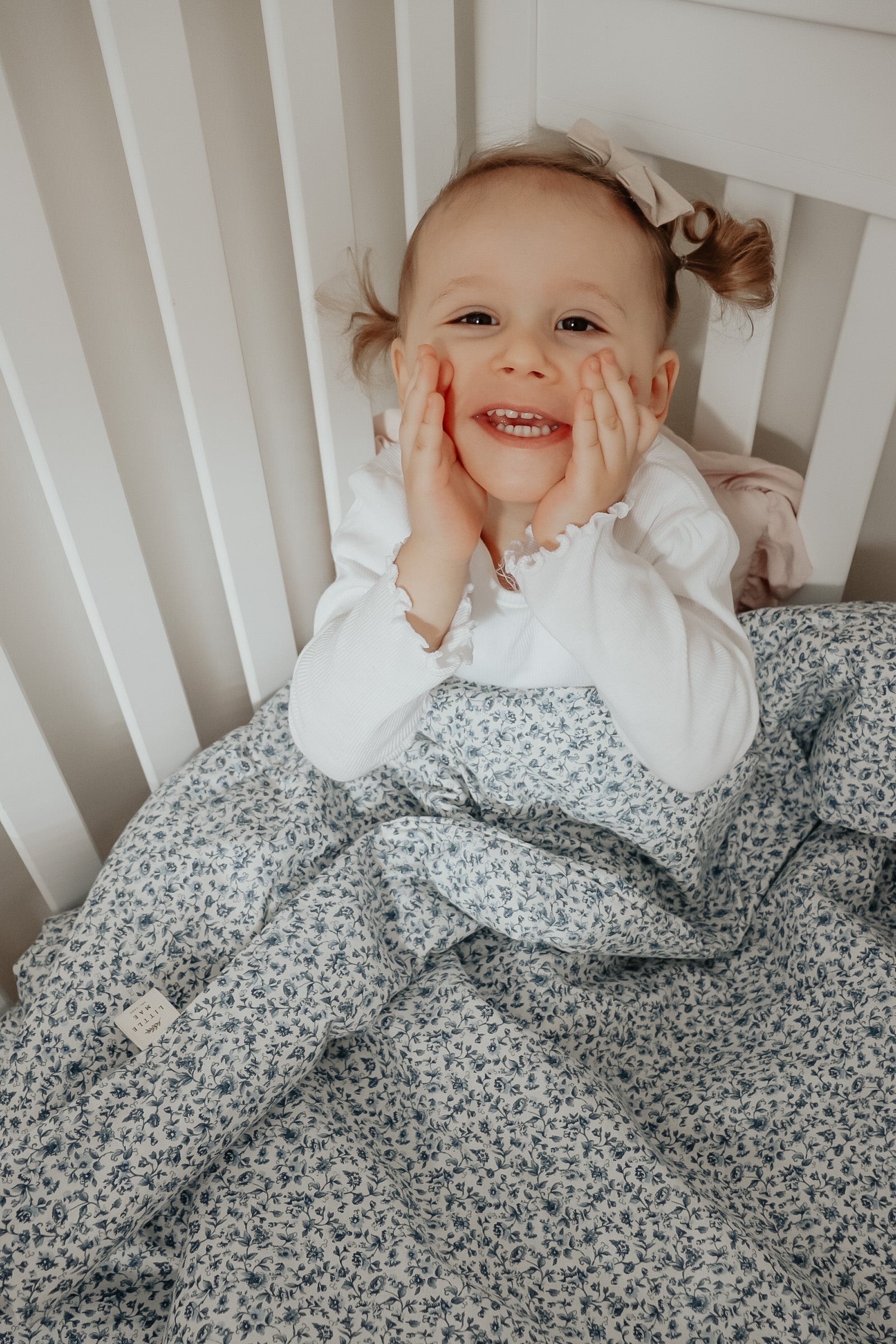 Floret Crib Quilted Blanket (Ships June 8)