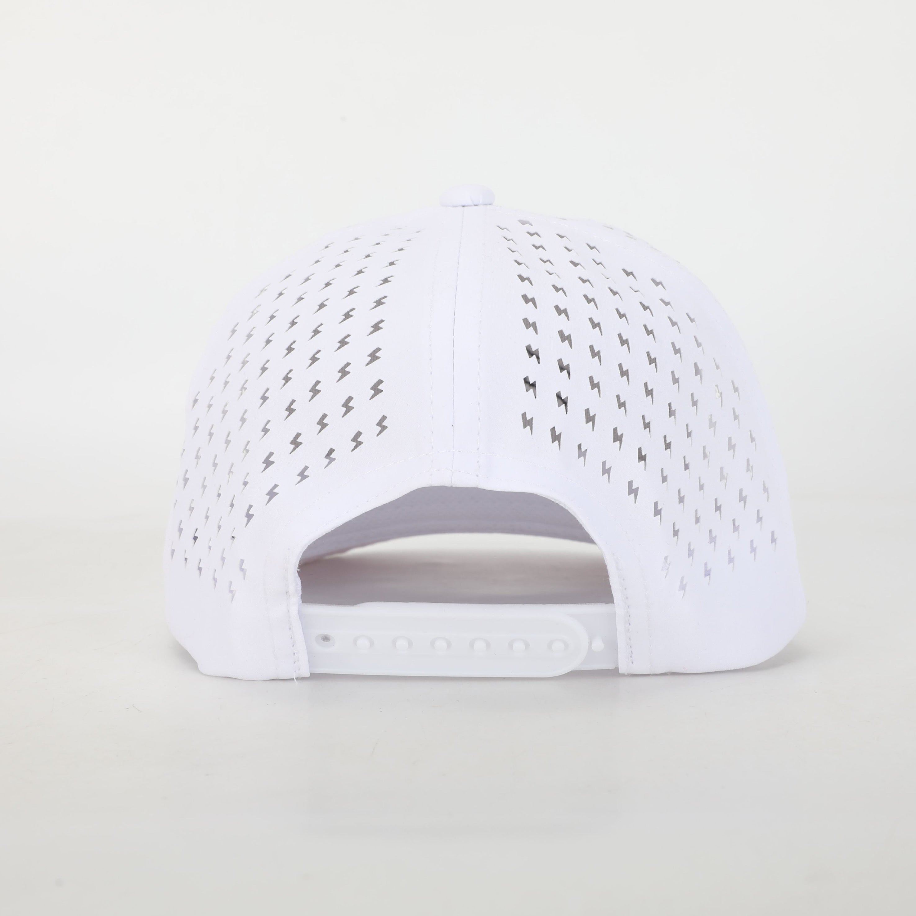 Finish Line White Adventure Snapback // Water-resistant
