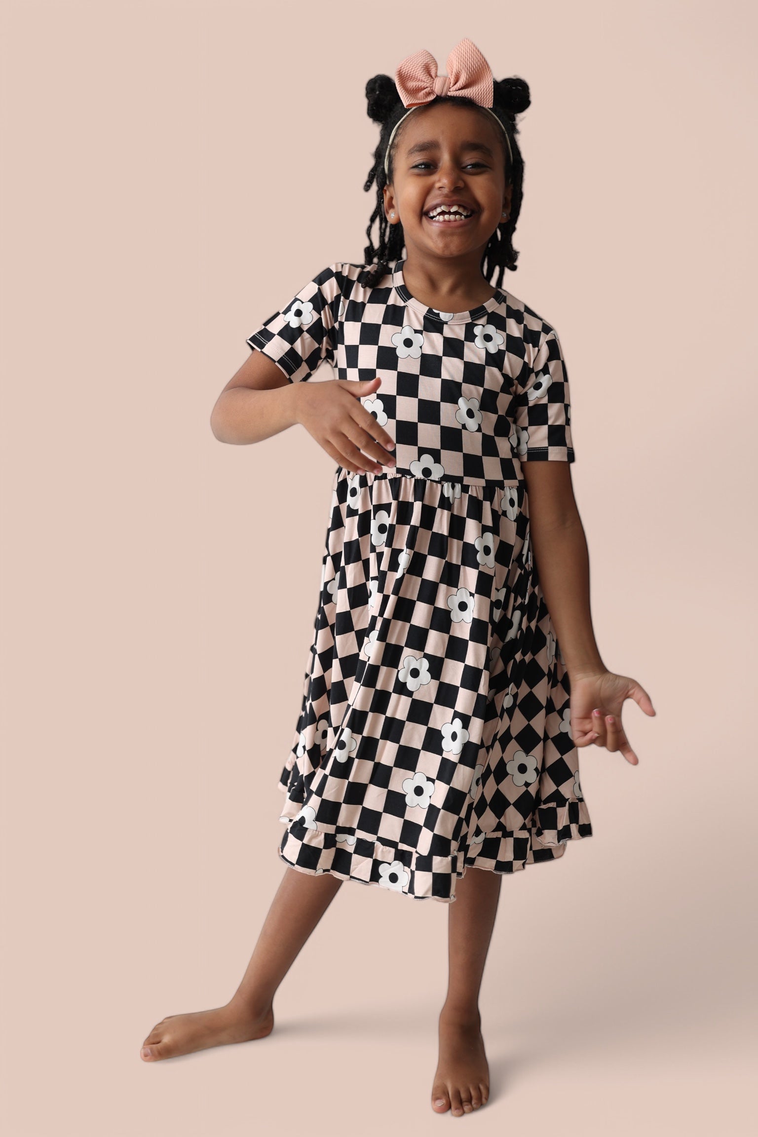 Retro Daisy Checks Dream Short Sleeve Ruffle Dress