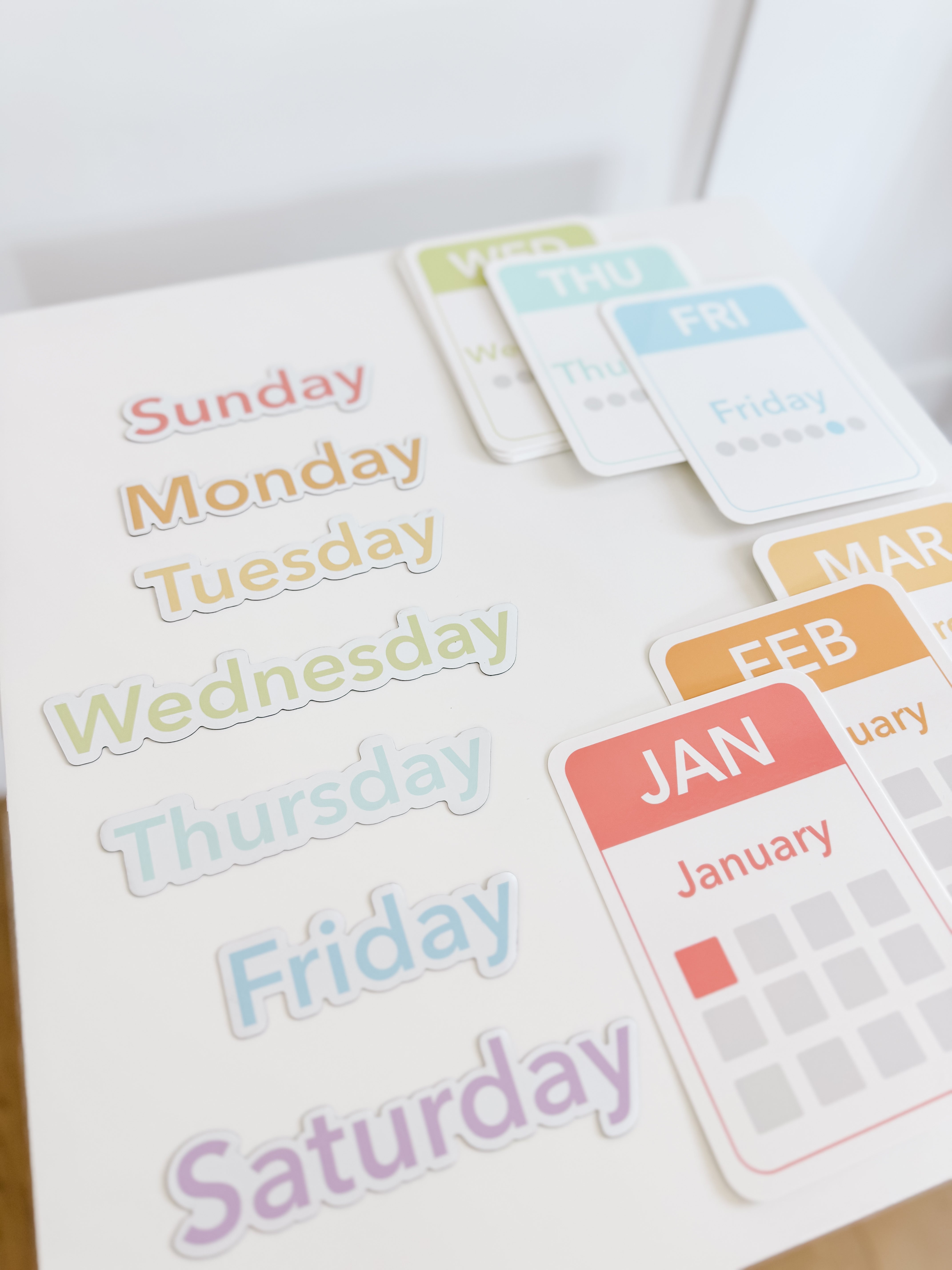 Days, Months, Seasons Flashcards And Magnets
