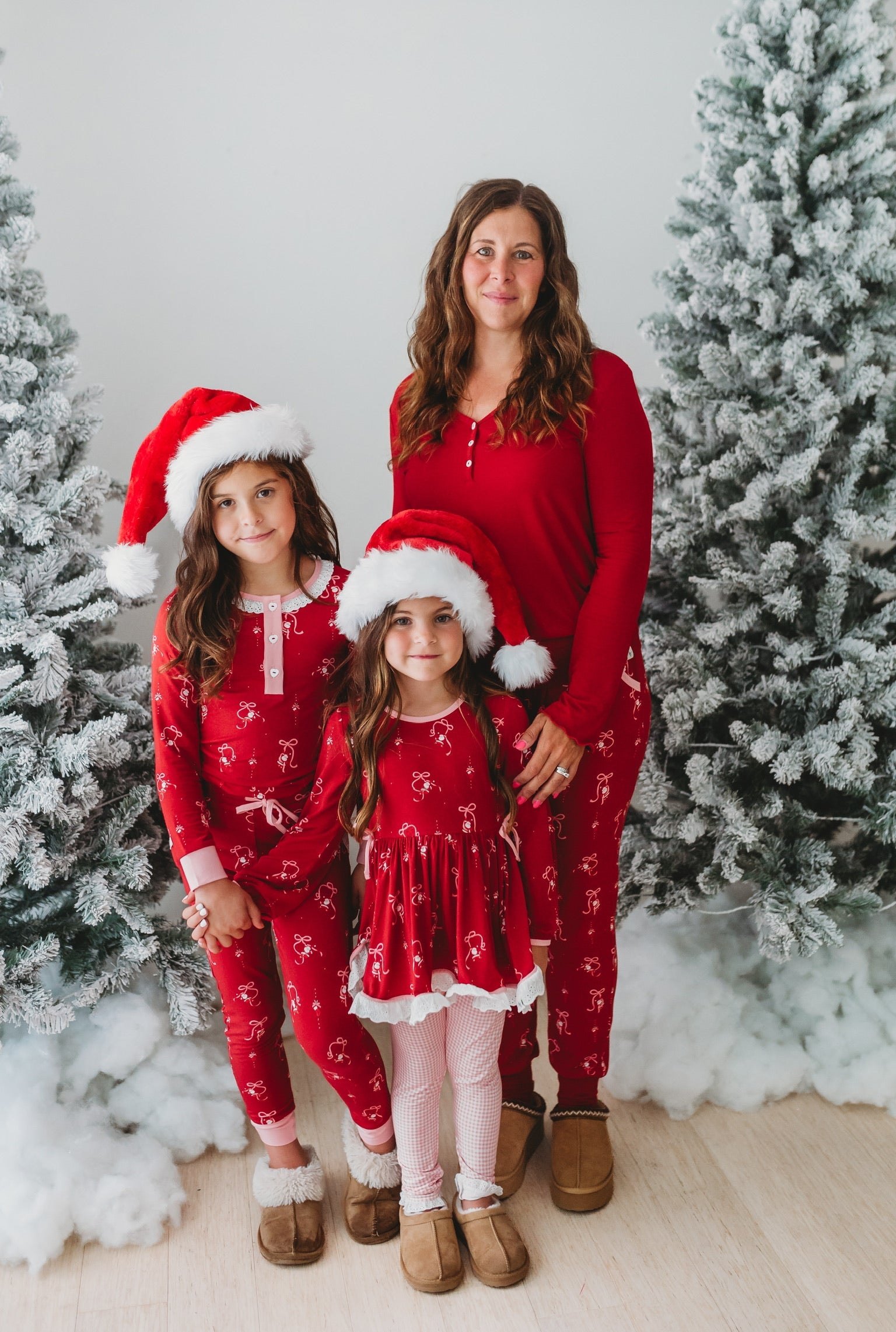 *preorder* Santa's Sleigh Bows Tunic Comfort Set