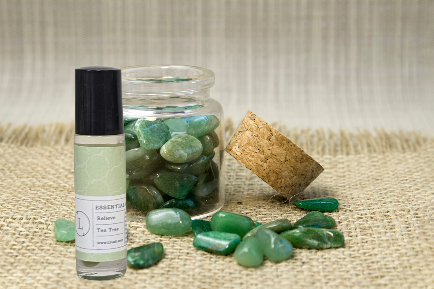 Cbd Essential Oils Roll-on Set With Crystals And Cbd (thc Free)