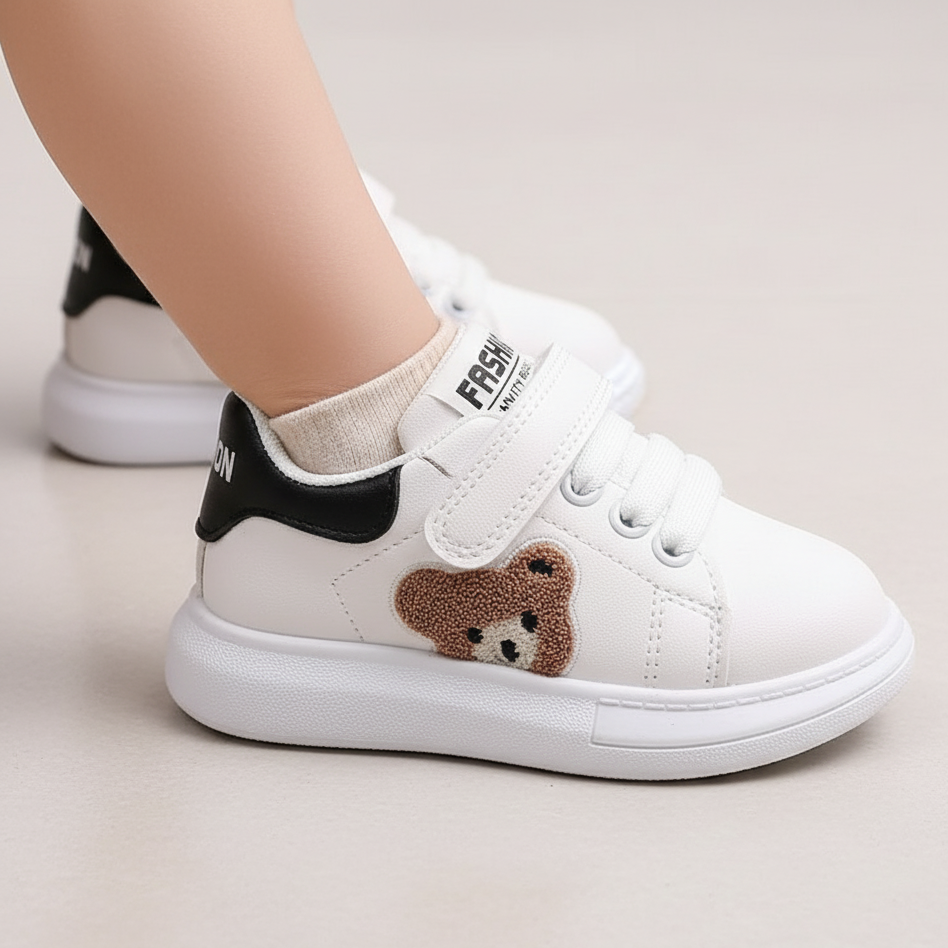 Easy-wear Panda Sneakers Ages 1-7