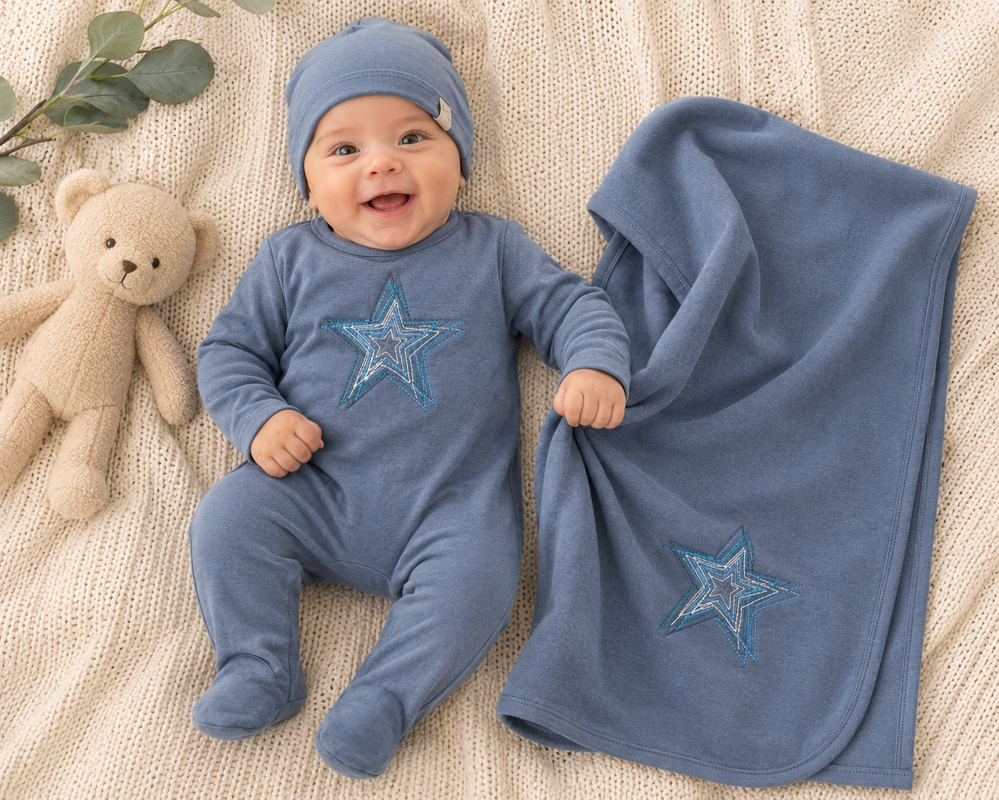 Embroidered Flower/star Layette Set