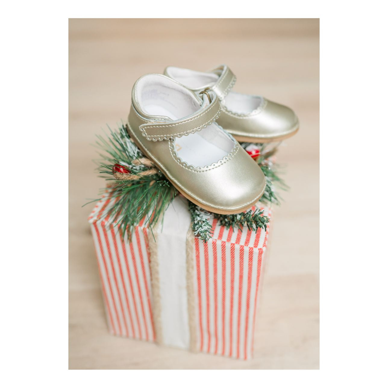 Cara Scalloped Mary Jane (baby)