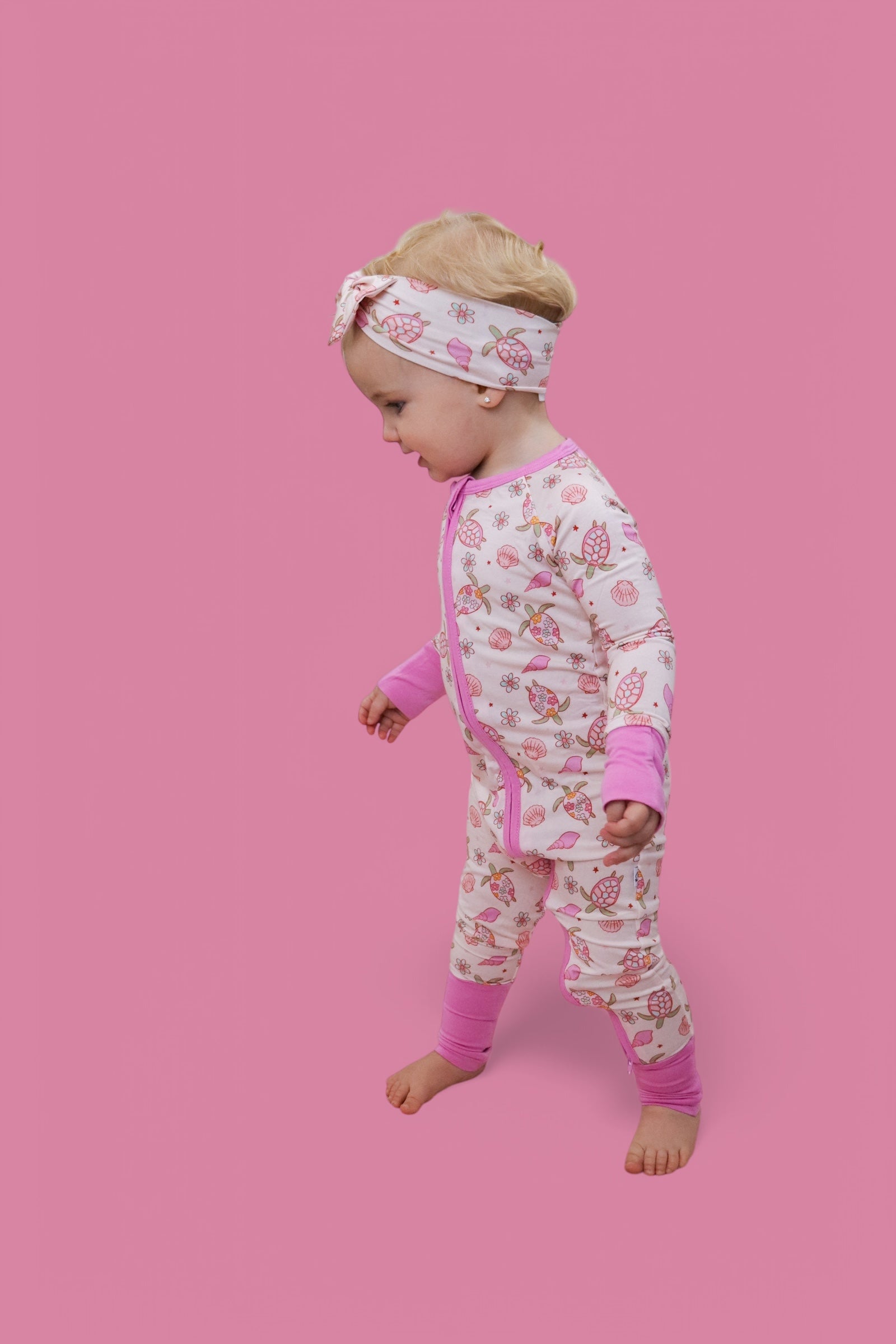 Exclusive Love Your Shell Dream Bow