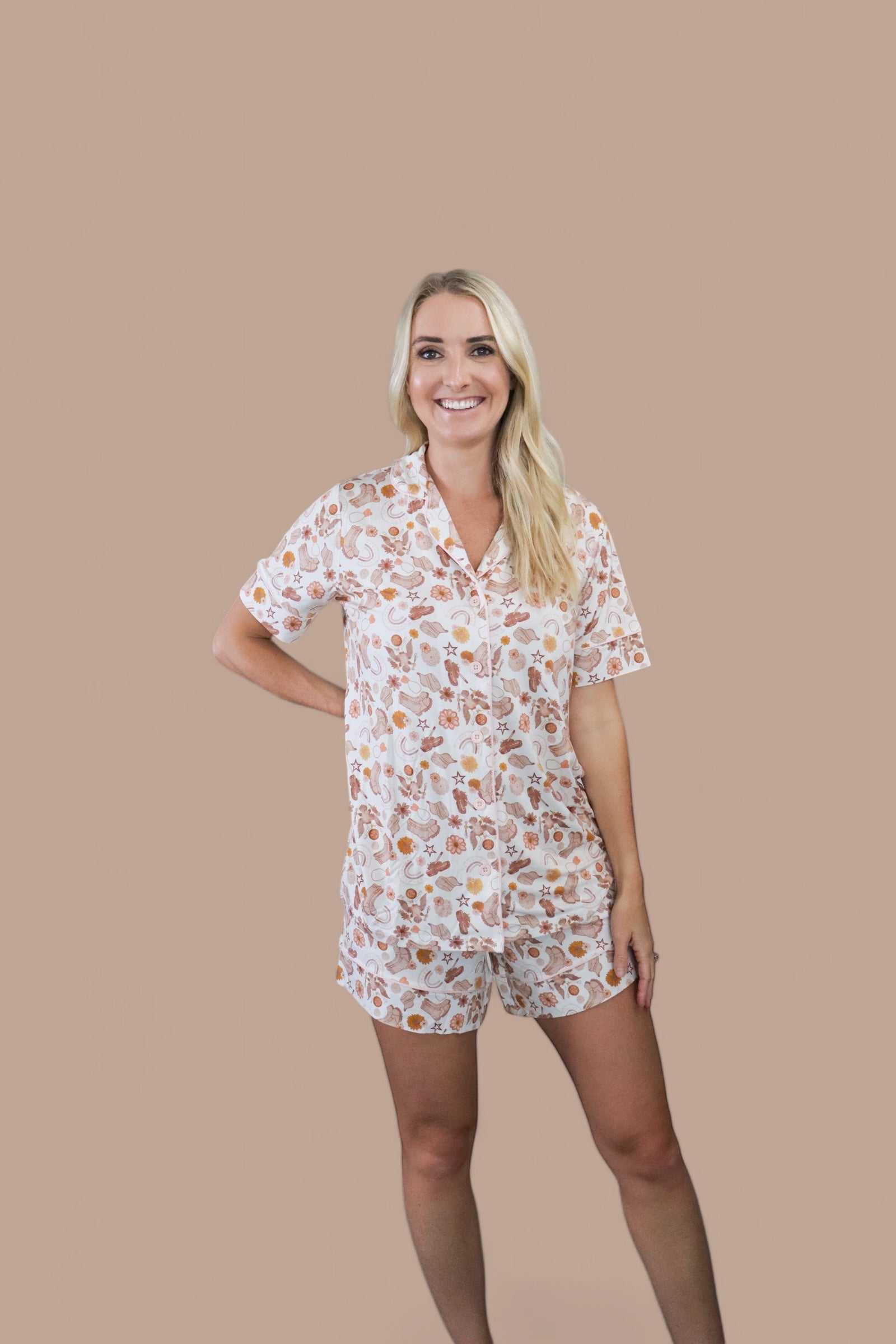 Flowers And Boots Women’s Dream Short Set