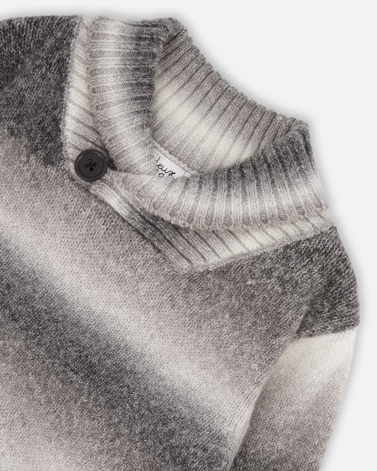 Grey Gradient Knitted Sweater With Collar