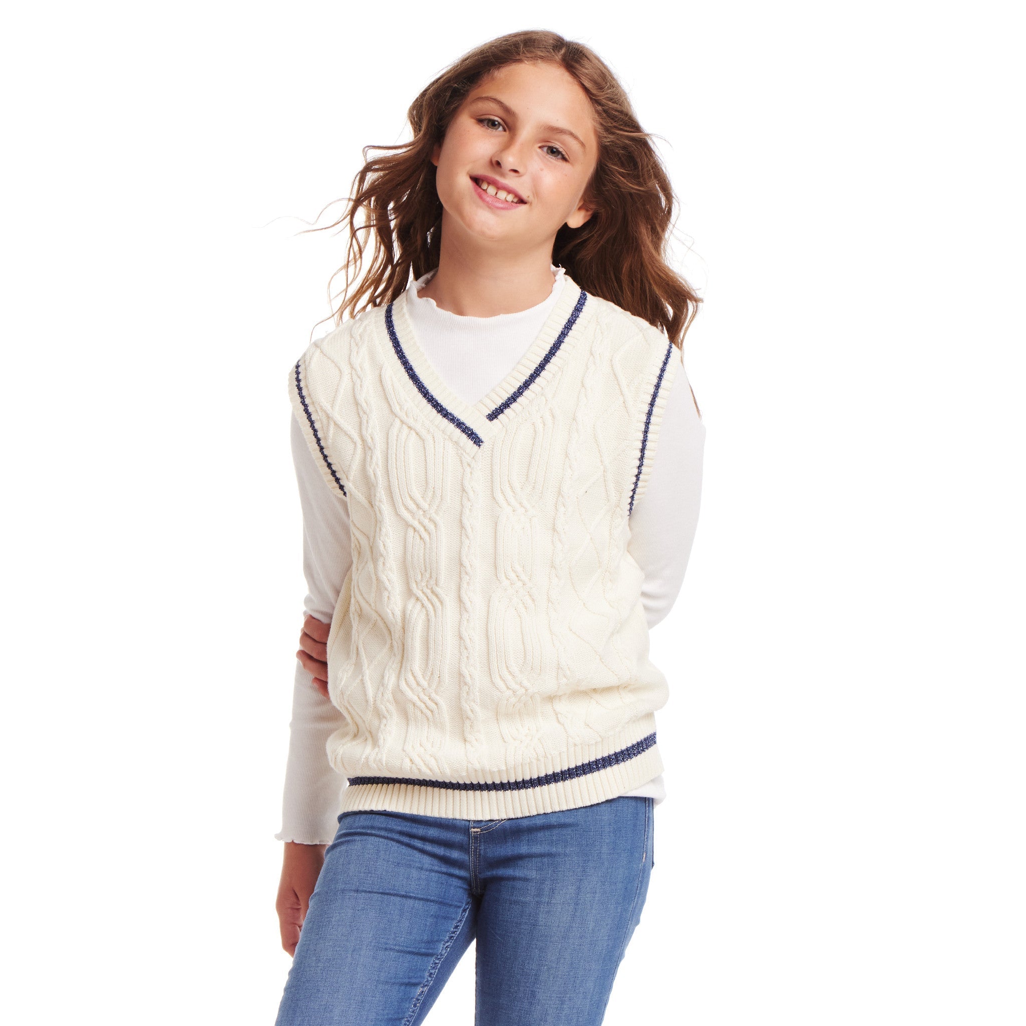 Kids (7-14) Oversized Cable Knit Sweater Vest | Cream