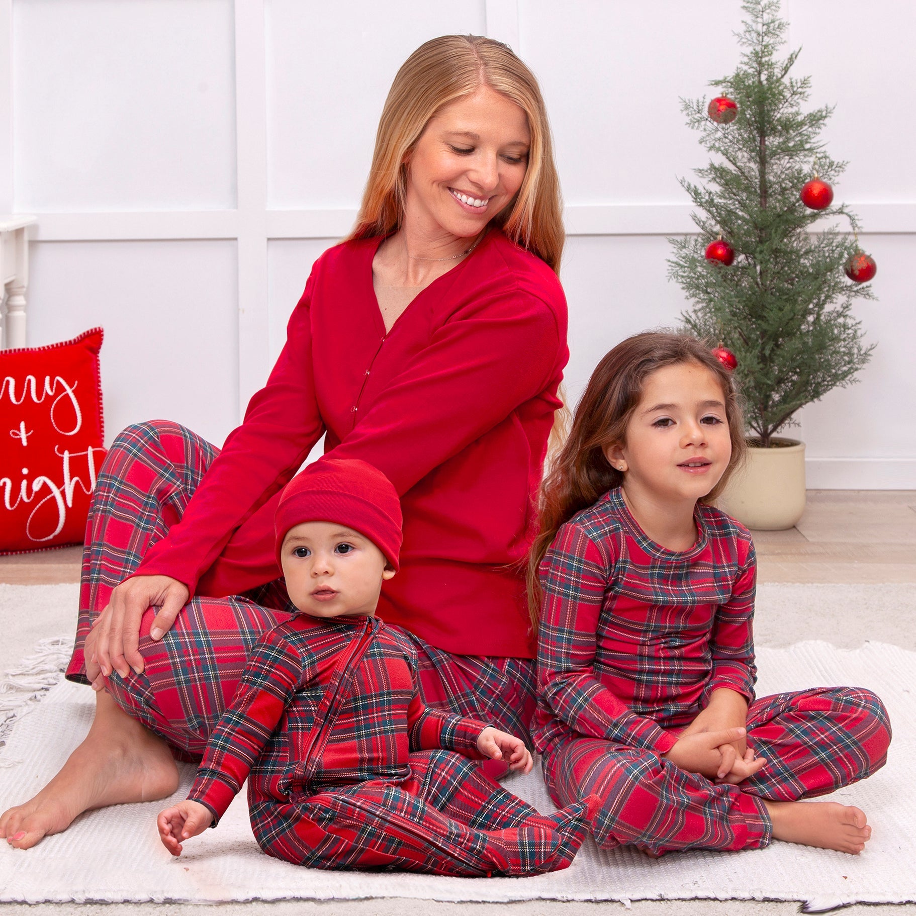 Christmas Bamboo Kids' Pajama Set – Classic Tartan Plaid Holiday