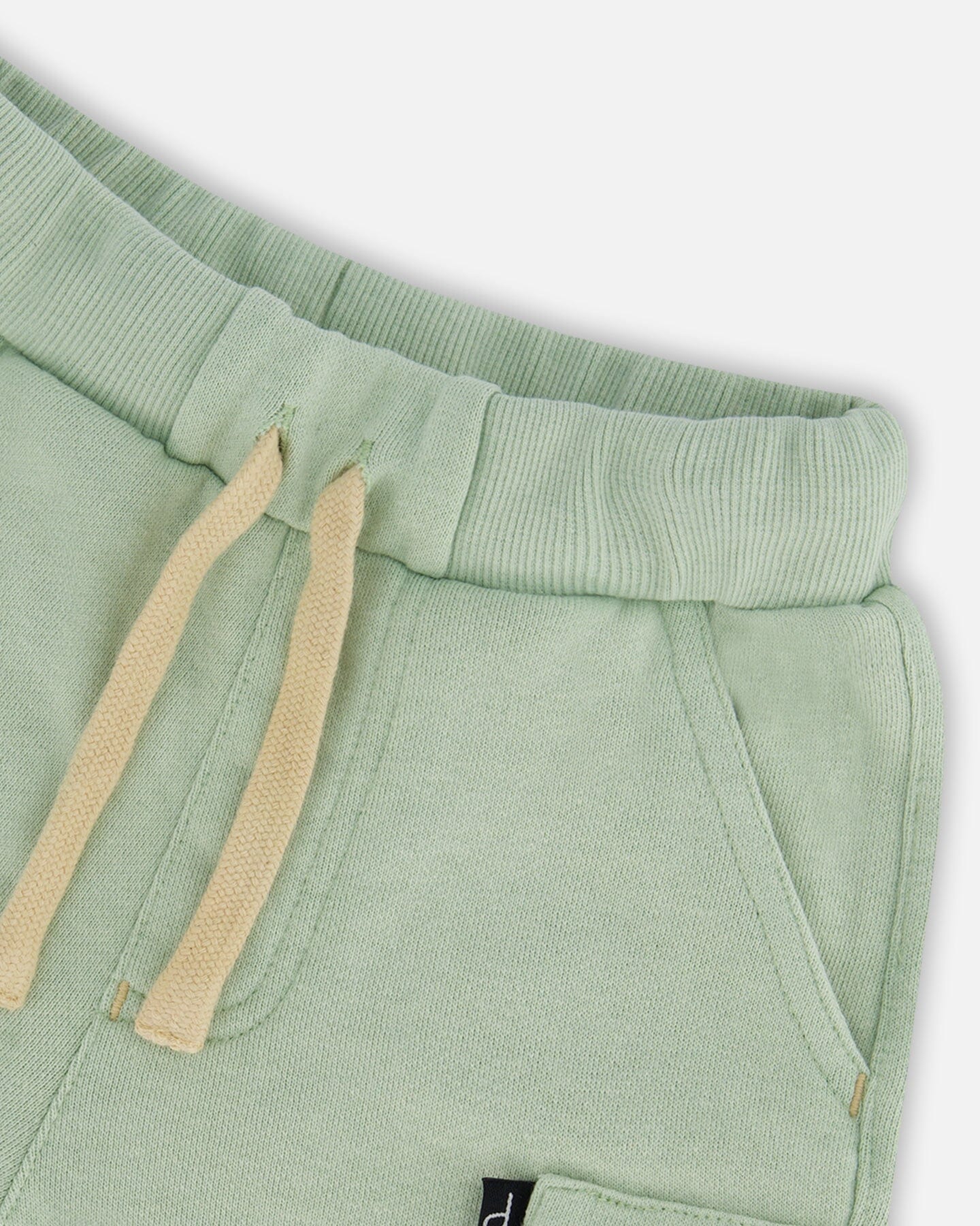 French Terry Short With Zipper Pocket Mint