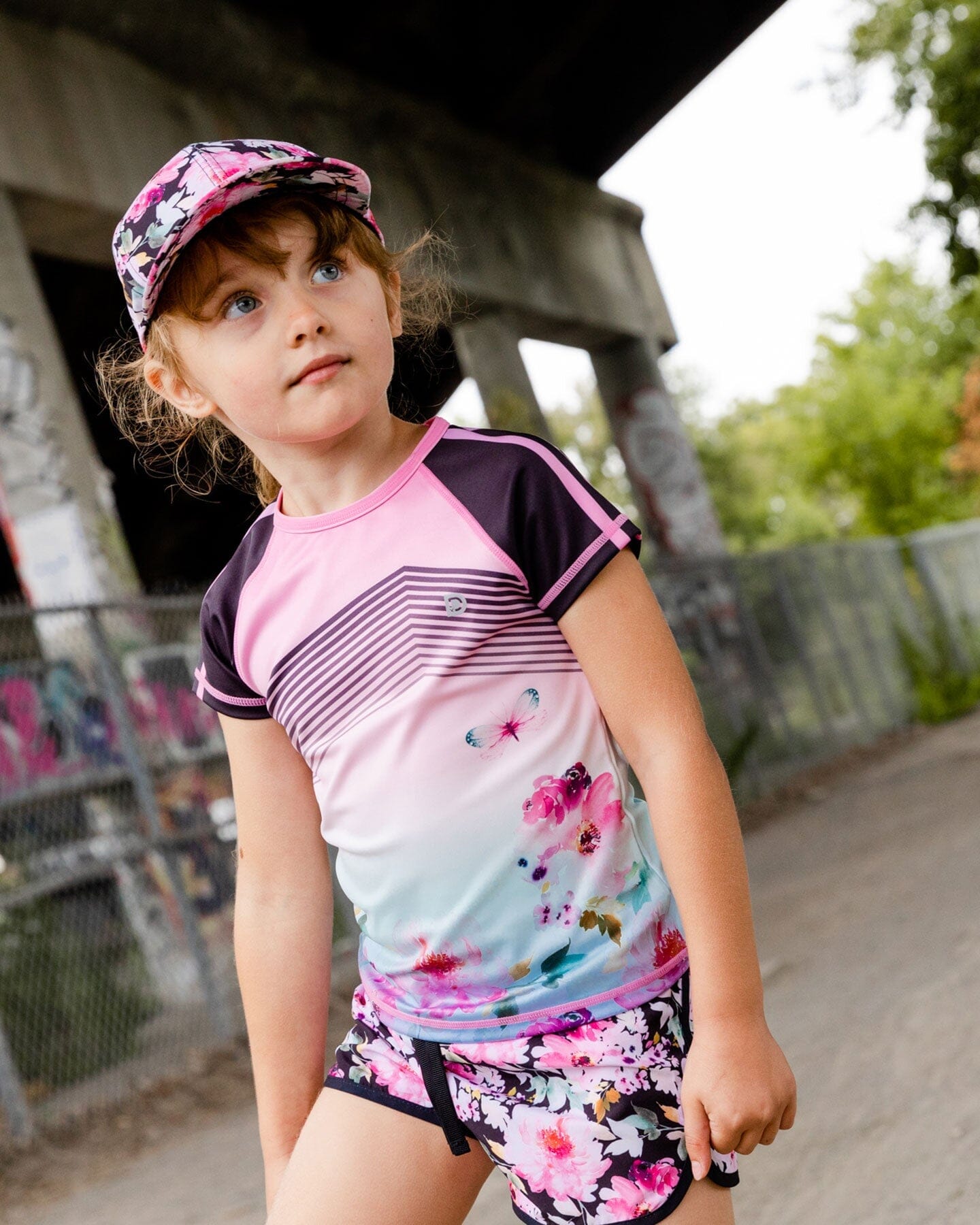 Short Sleeve Athletic Top Gradient Pink Printed Big Flowers