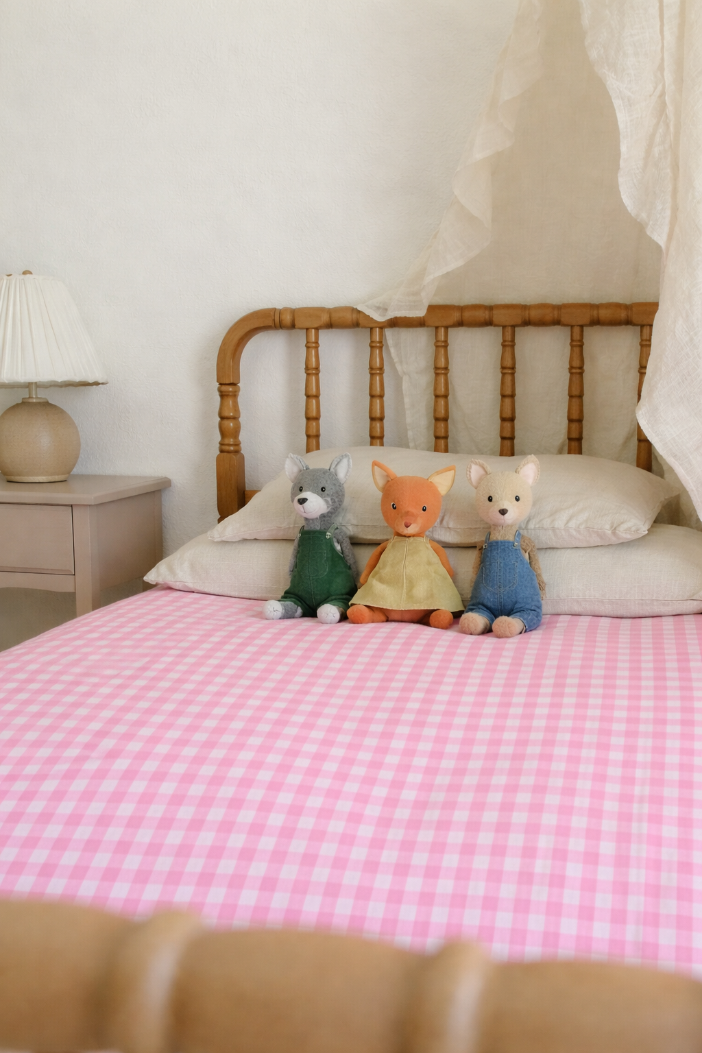 Rosey Gingham Crib Quilted Blanket (Ships June 8)