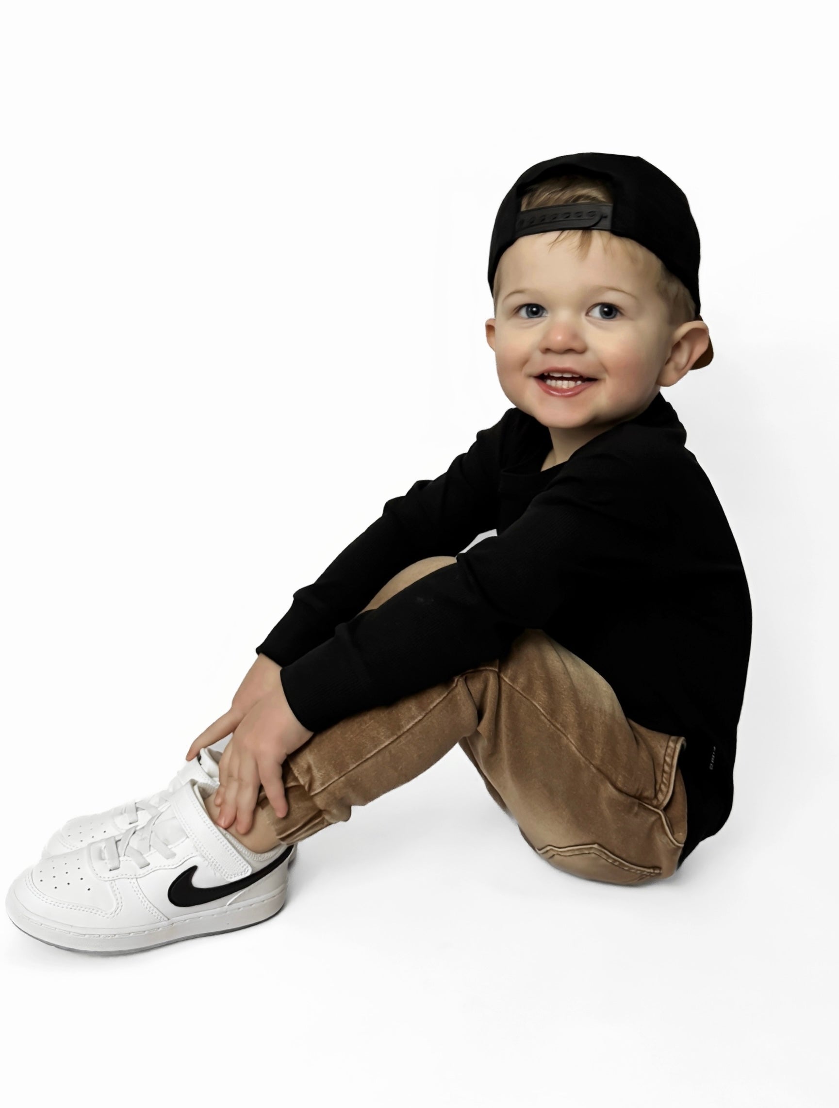 Bamboo Ribbed Long Sleeve Pocket Tee - Black