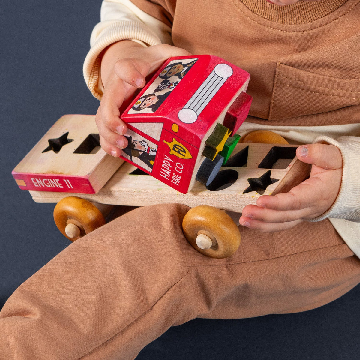 Stackable Puzzle - Fire Truck | Made In The Canada | Printed With Non-toxic Ink In The Usa 🇺🇸