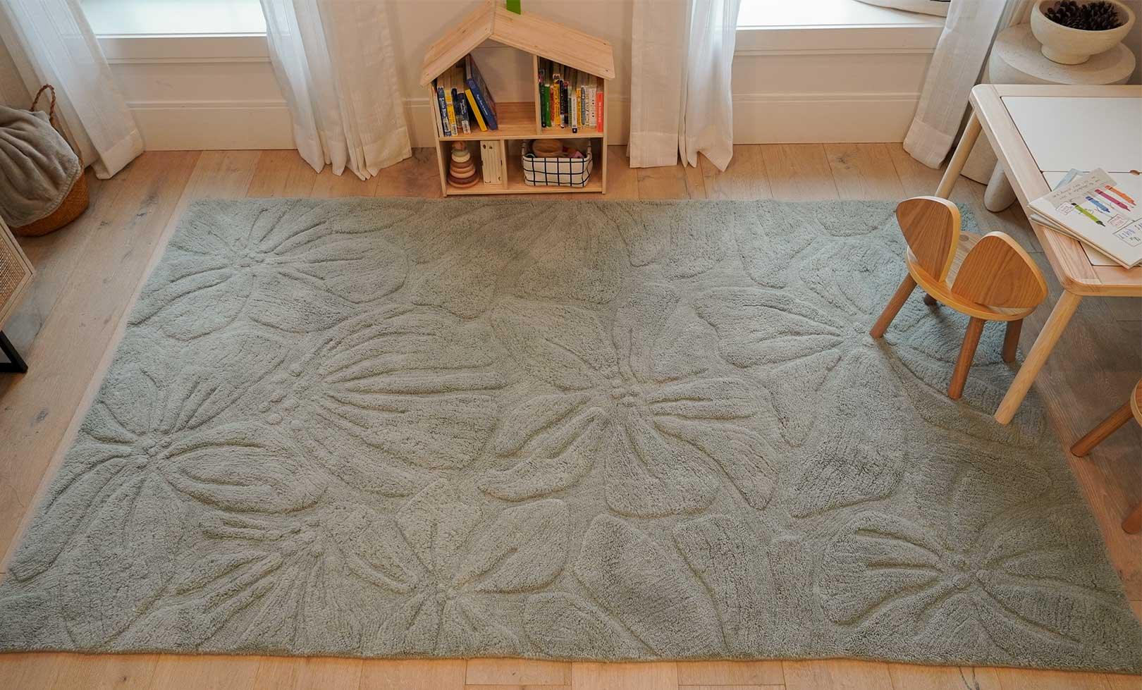 Floral Field Washable Wool Area Rug