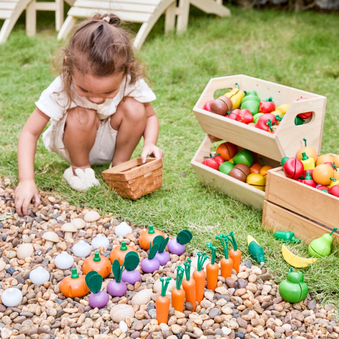 Fresh Produce Set A (apples, Oranges & Bananas)