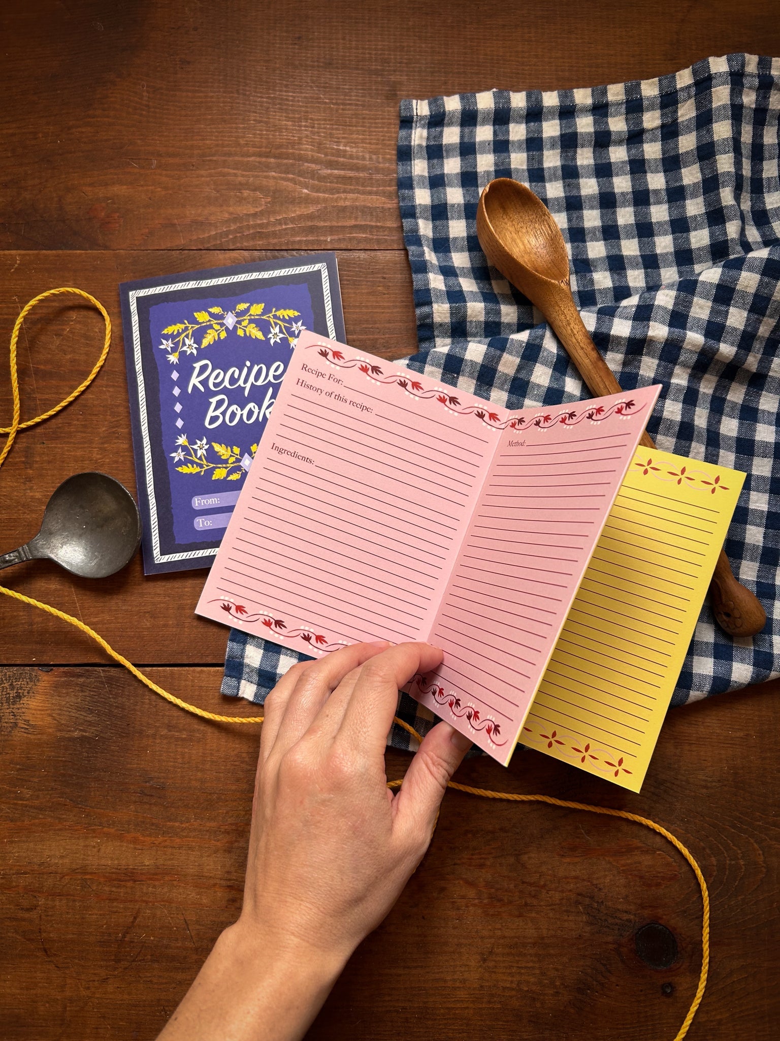 Friendship Recipe Books